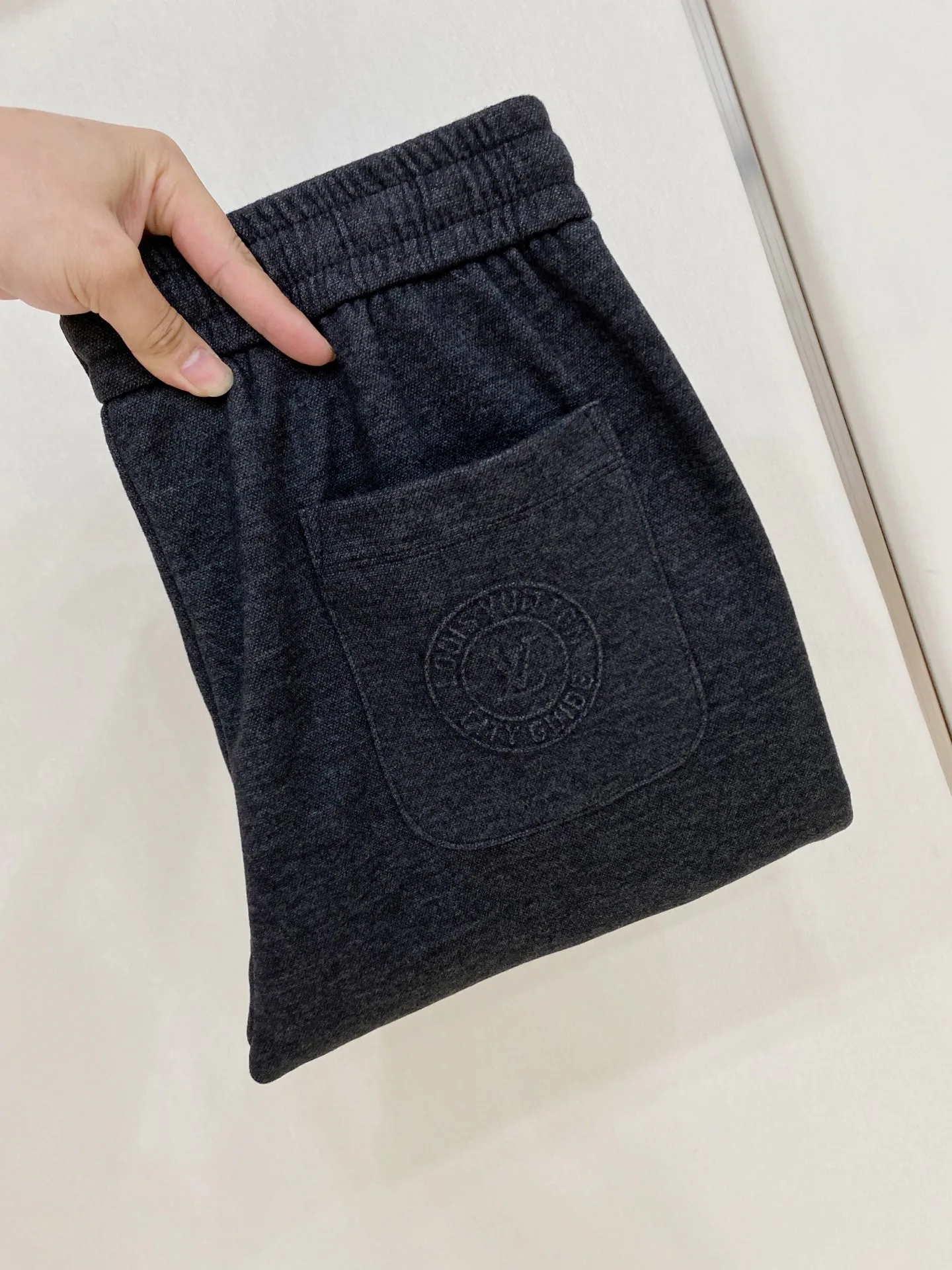 Men's Trousers LOUIS VUITTON 17992948