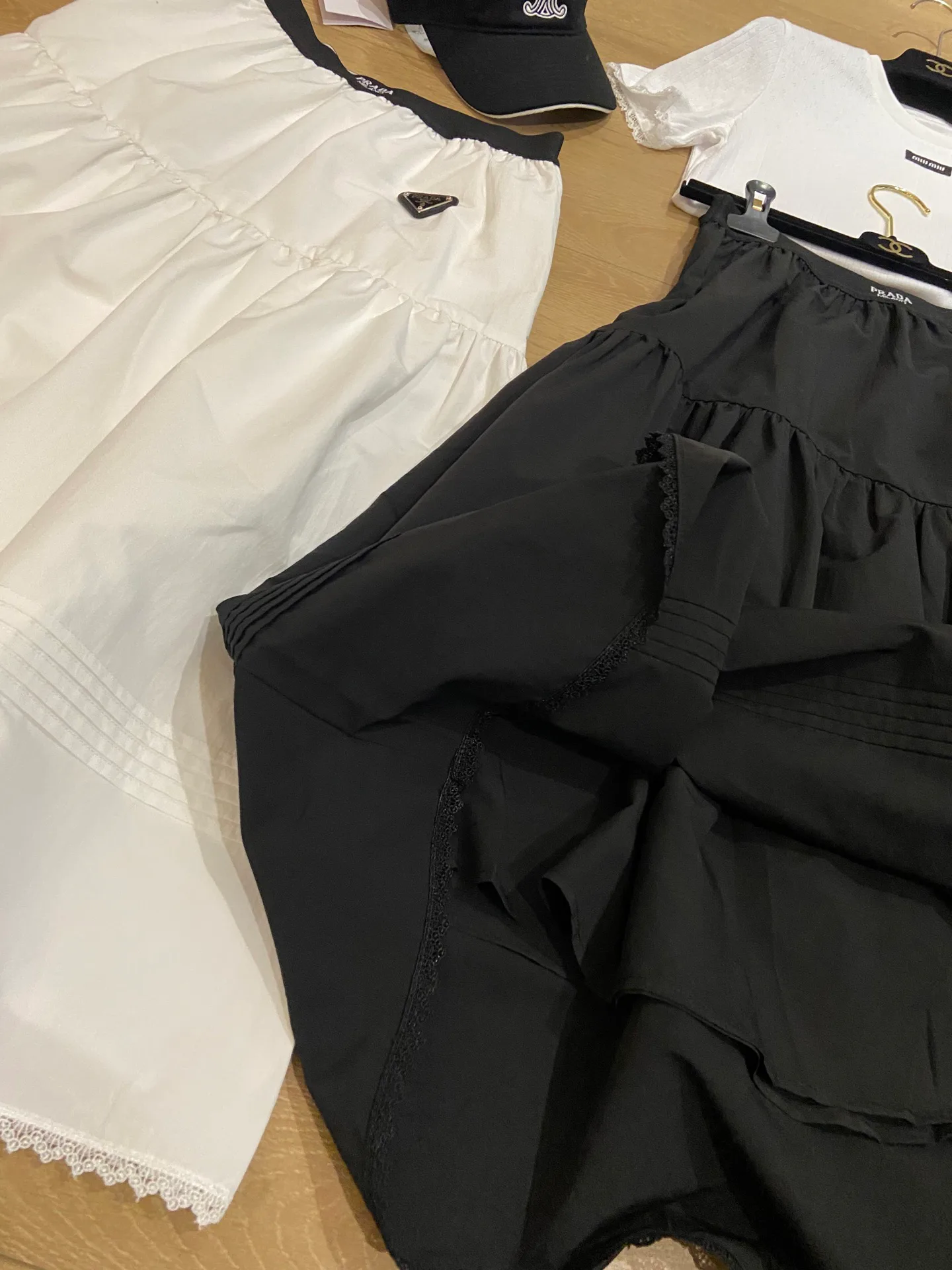 Women's Skirts PRADA 17034682