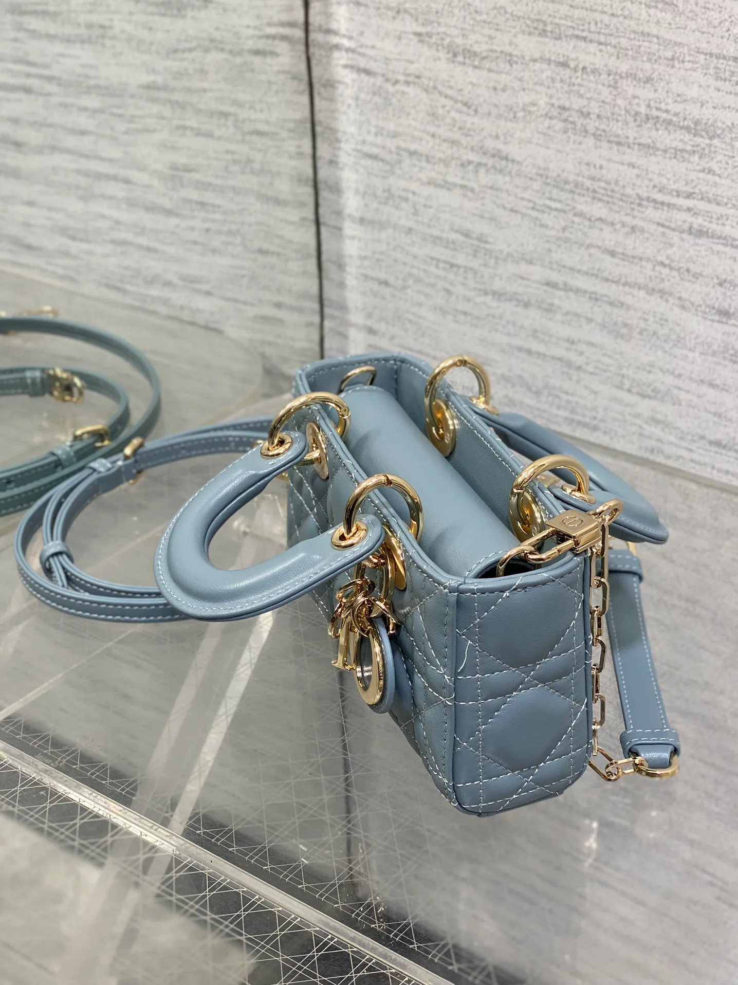 Women's Classic Handbags CHRISTIAN DIOR 17770423