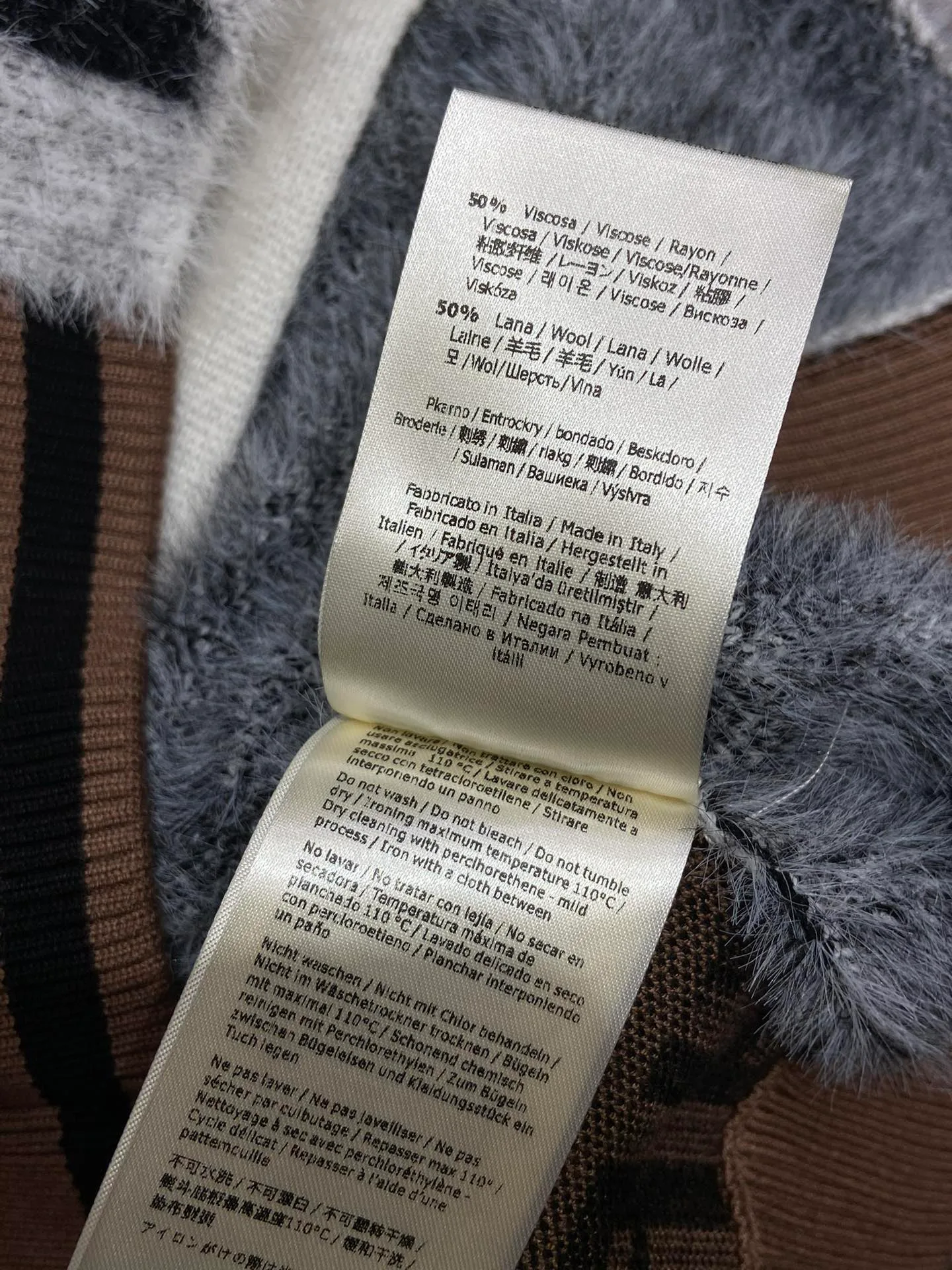 Women's Jumpers And Sweaters FENDI 17899697