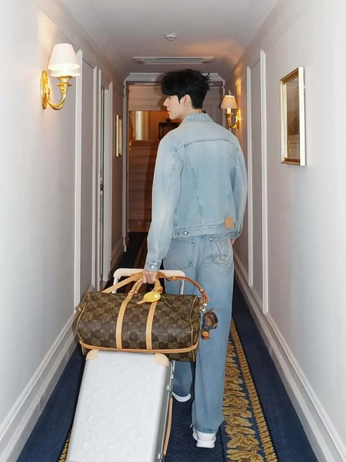 Men's Jackets And Down Jackets LOUIS VUITTON 18289576