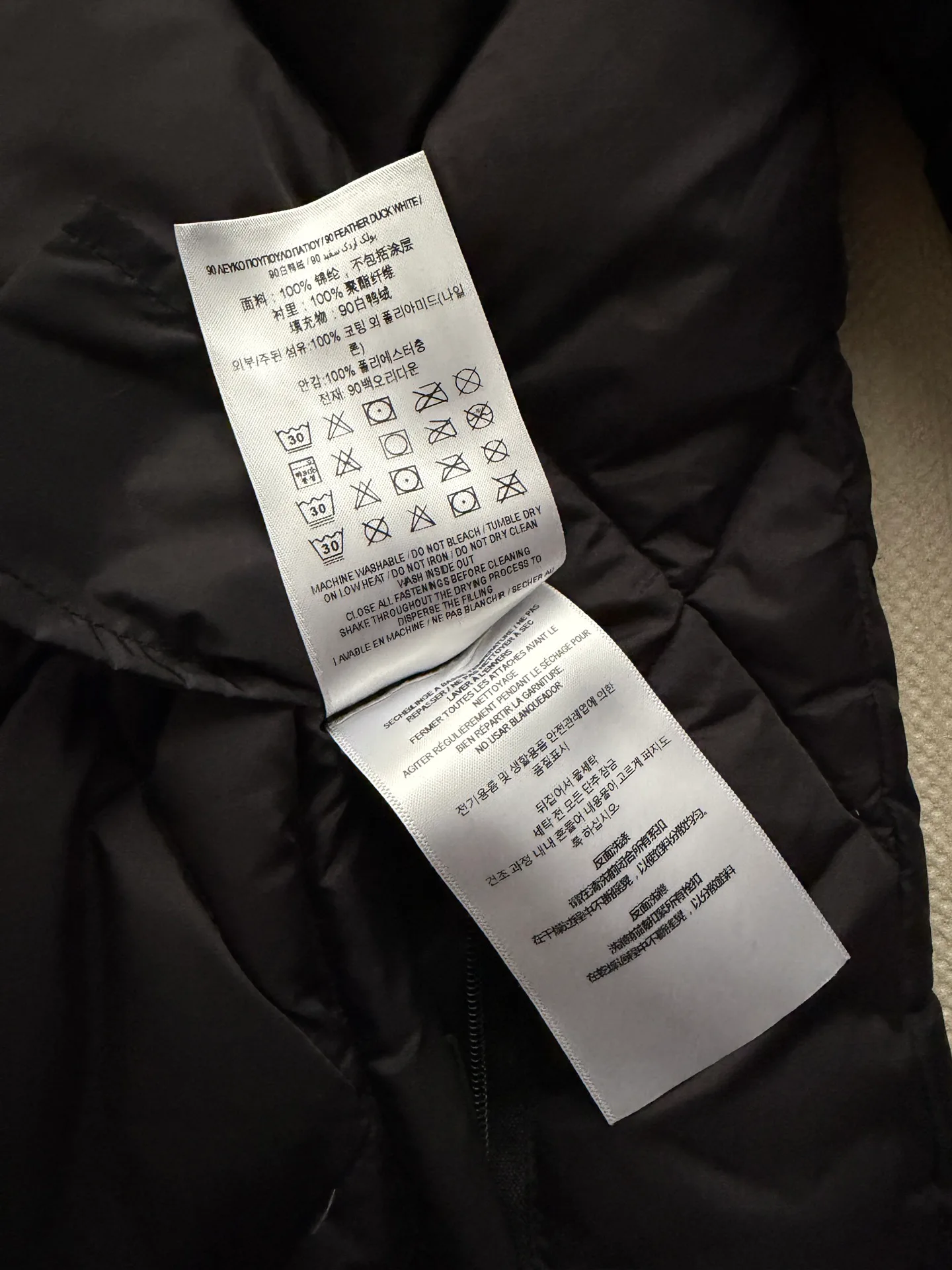 Women's Jackets And Down Jackets BURBERRY 18379640