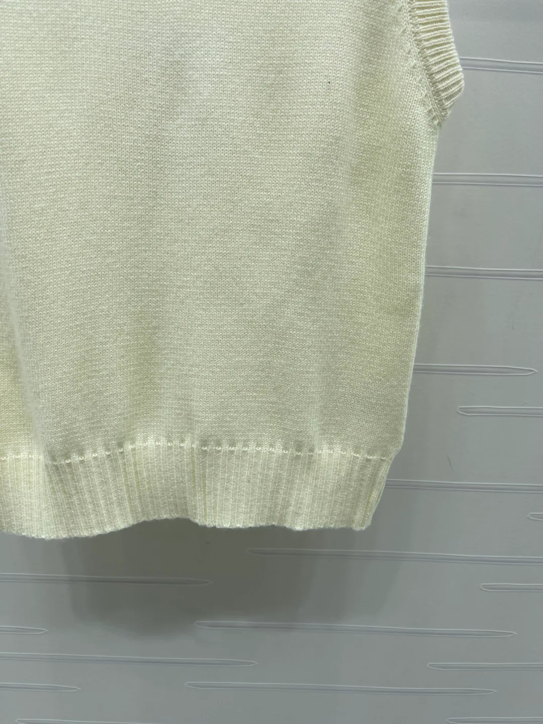 Women's Vests CHANEL 16864191