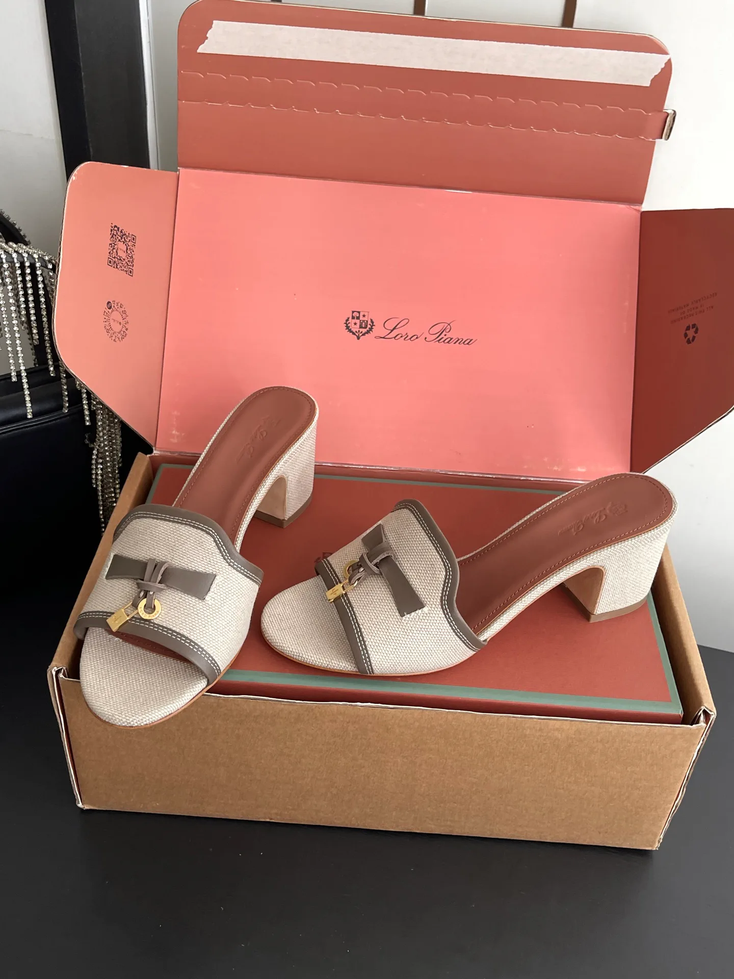 Women's Open-Toe Sandals LORO PIANA 17554398