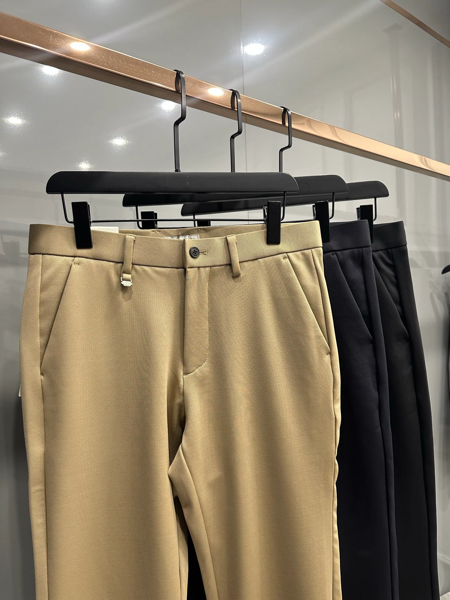 Men's Trousers BURBERRY 18072106