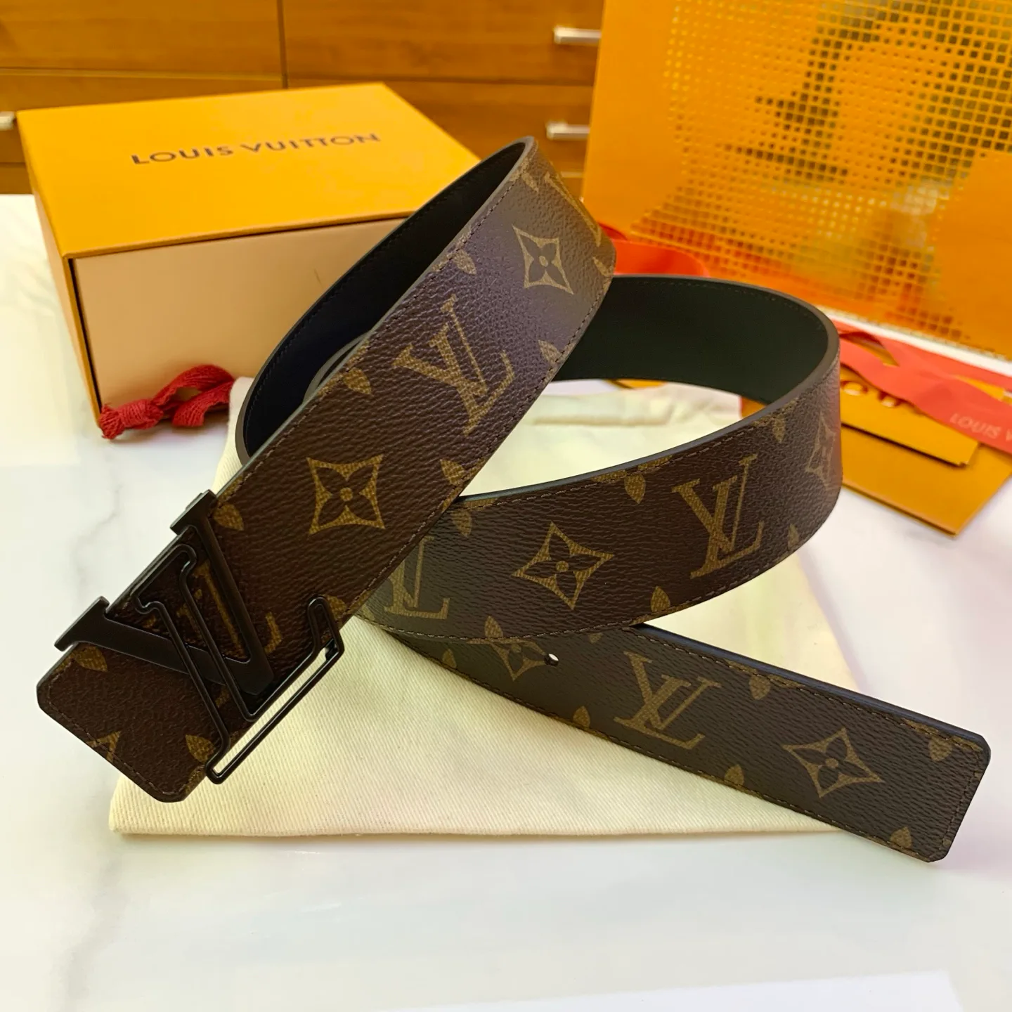 Belts LOUIS VUITTON 17725236