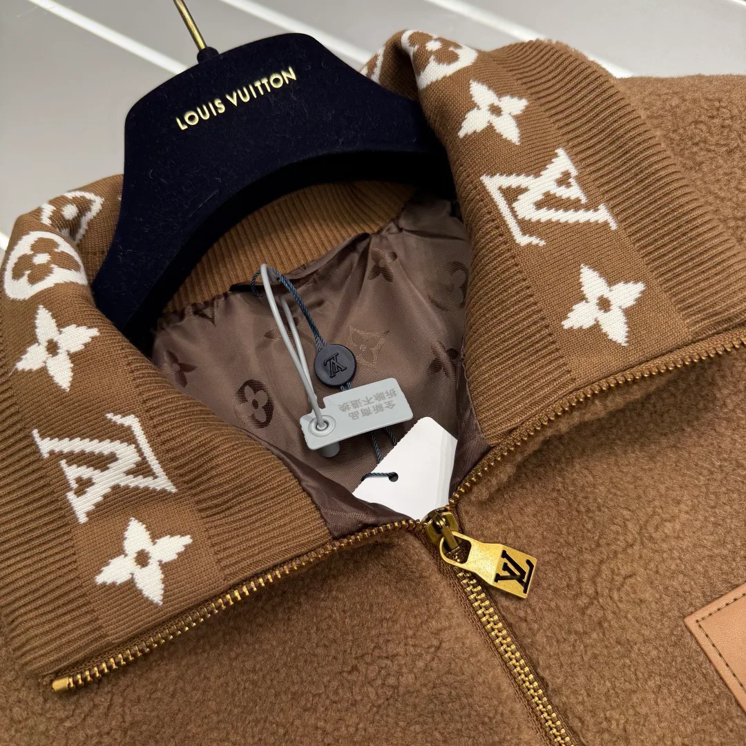 Куртки И Пуховики Мужские Louis Vuitton 18630847