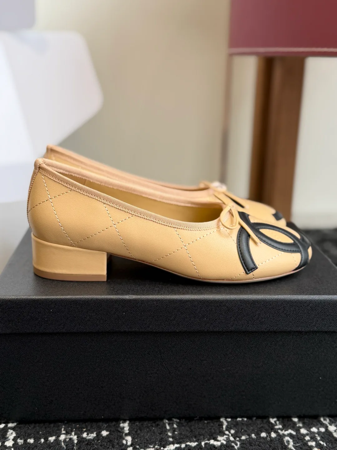 Women's Ballet Flats CHANEL 17740545