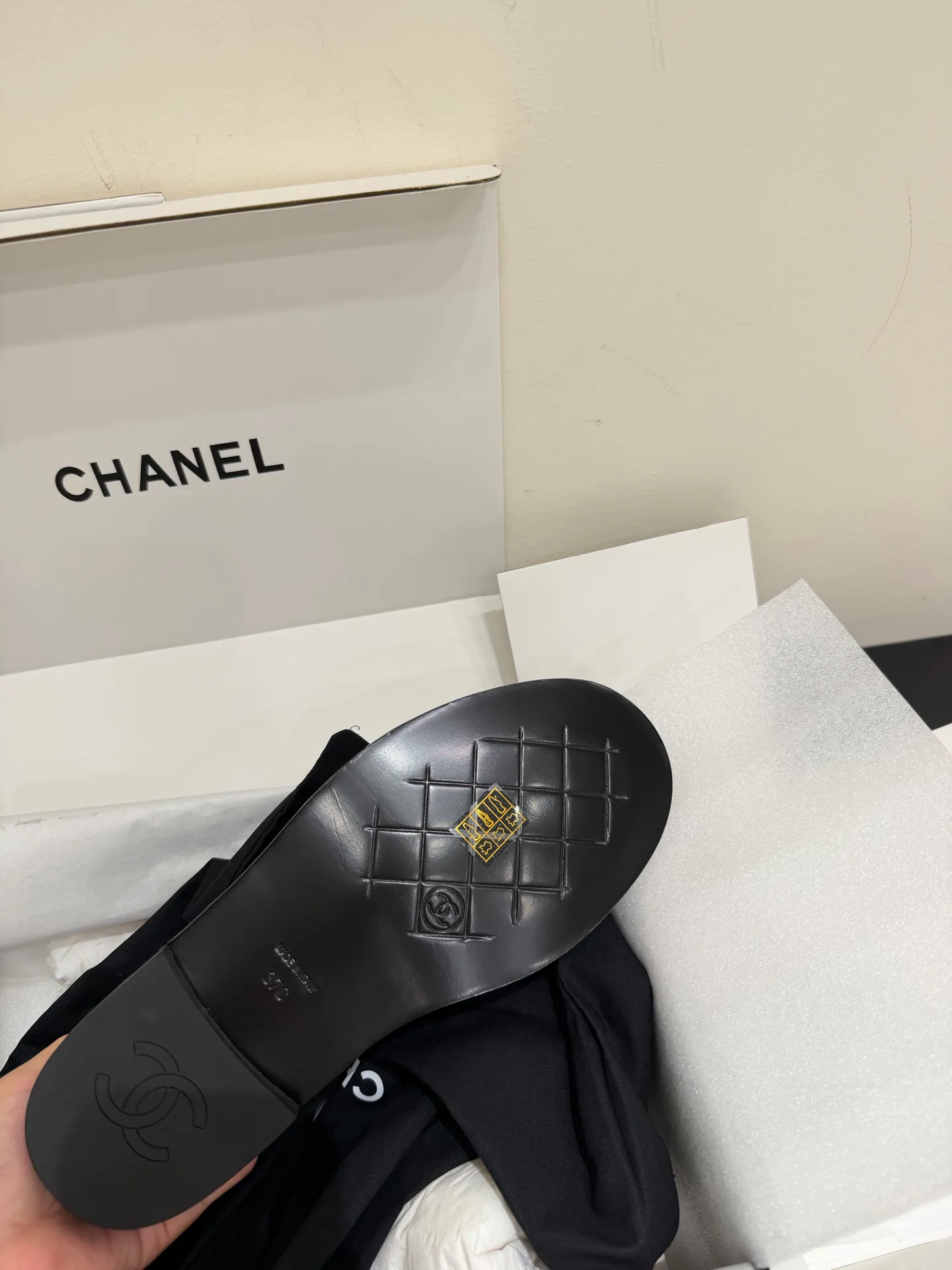 Women's Loafers And Moccasins CHANEL 18244912