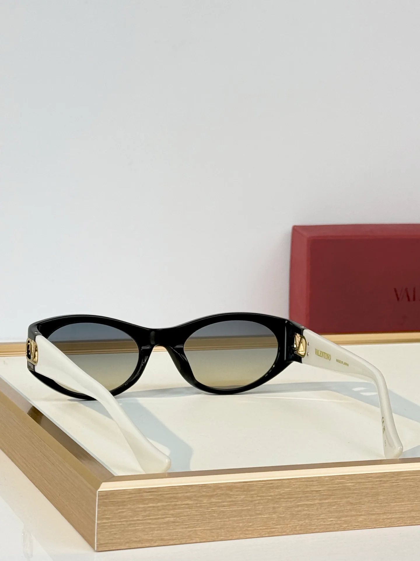 Glasses VALENTINO 18118131