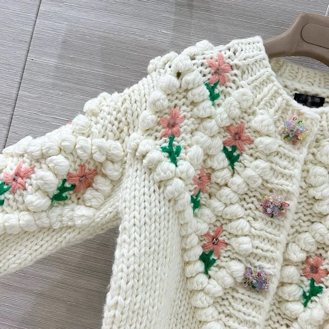 Women's Jumpers And Sweaters CHANEL 17952963