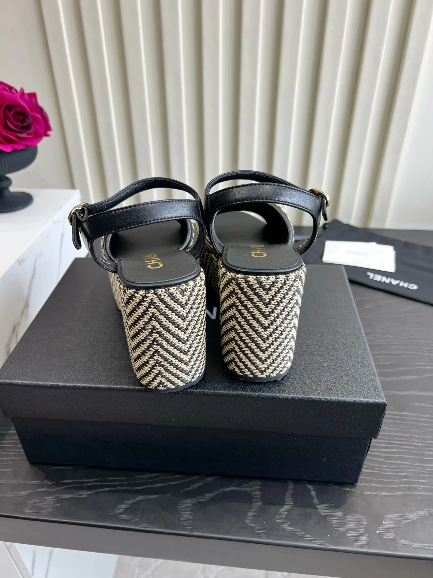 Women's Open-Toe Sandals CHANEL 16953560