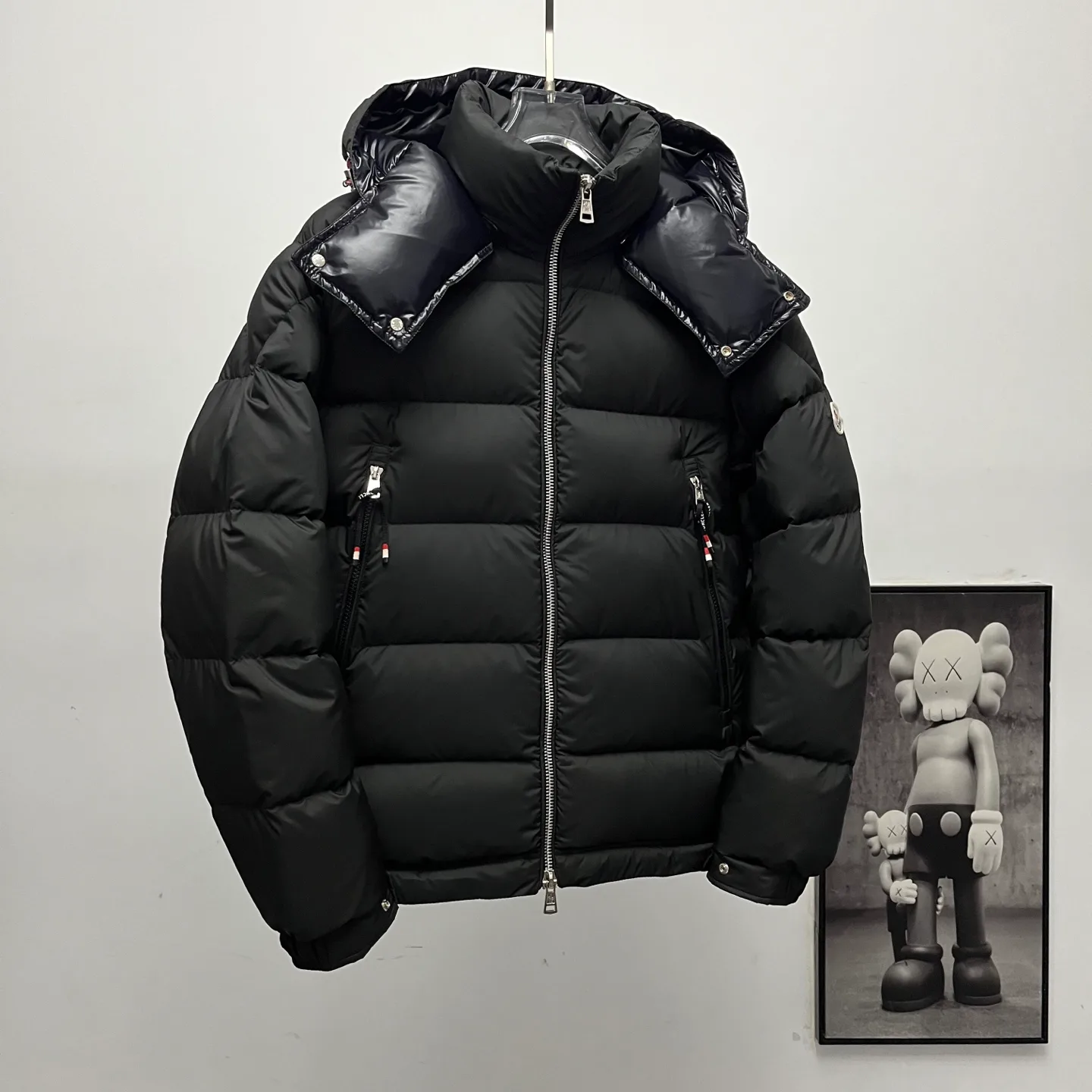 Куртки И Пуховики Женские Moncler 18615243