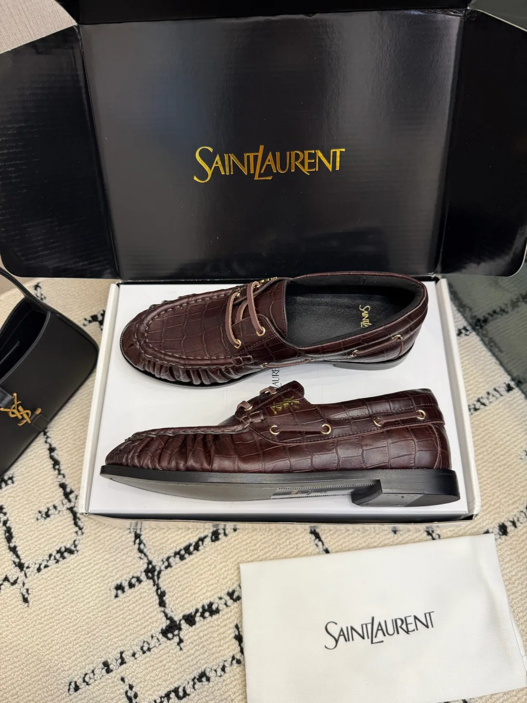 Women's Loafers And Moccasins SAINT LAURENT 17816910