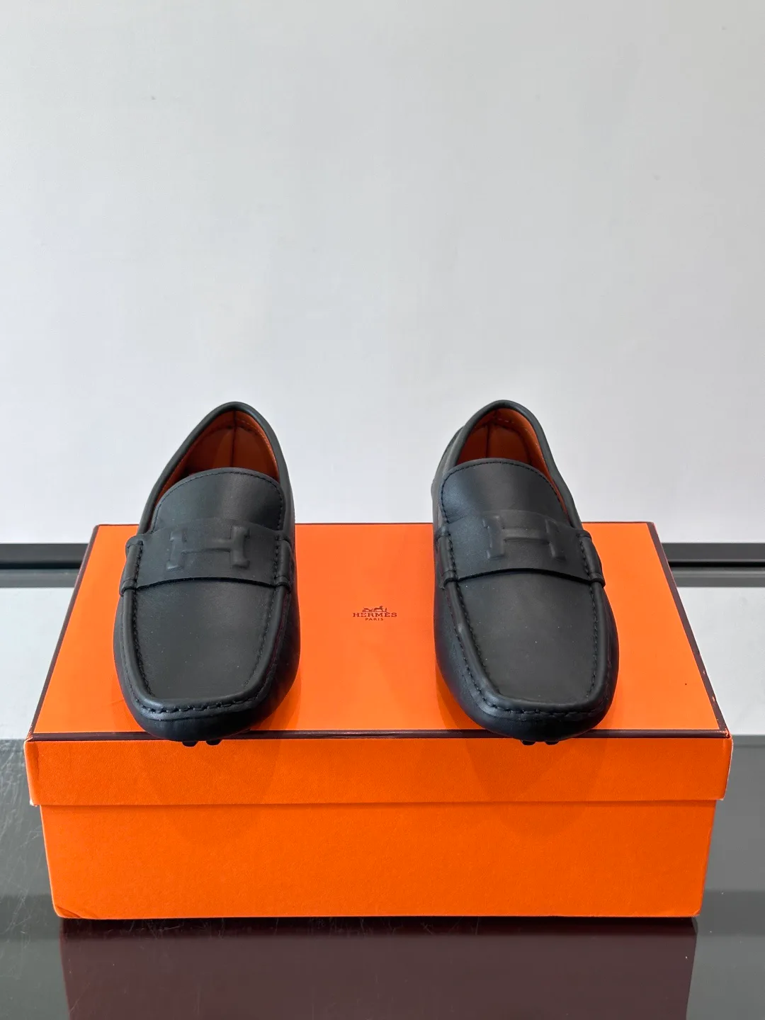 Men's Loafers And Dress Shoes HERMES 18102670