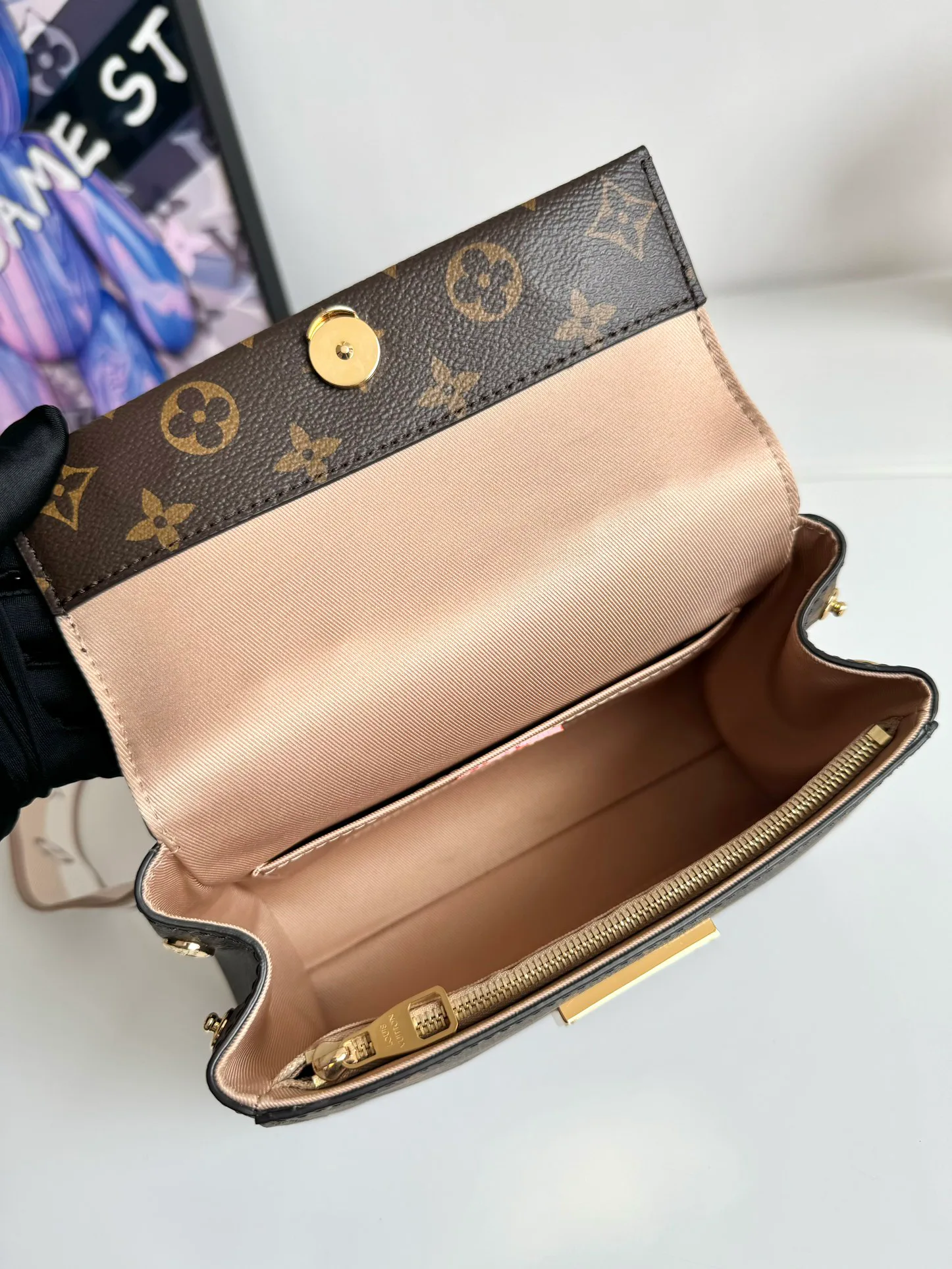 Women's Classic Handbags LOUIS VUITTON 17699141