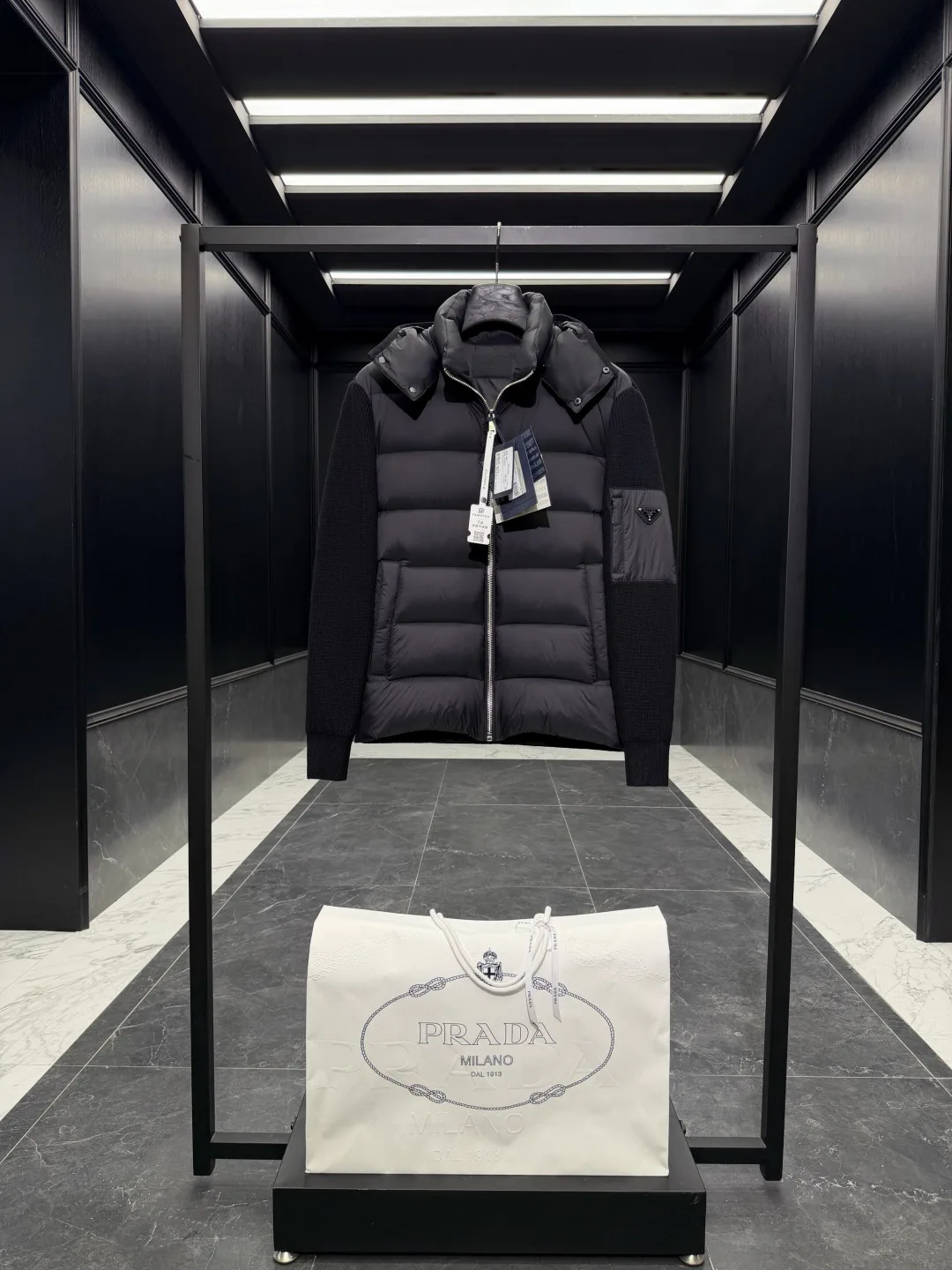 Women's Jackets And Down Jackets PRADA 18416871