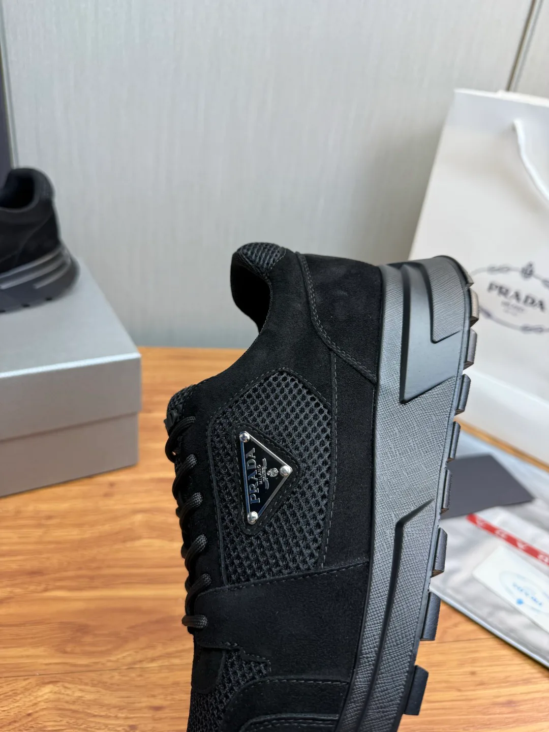 Men's Sneakers PRADA 17962230