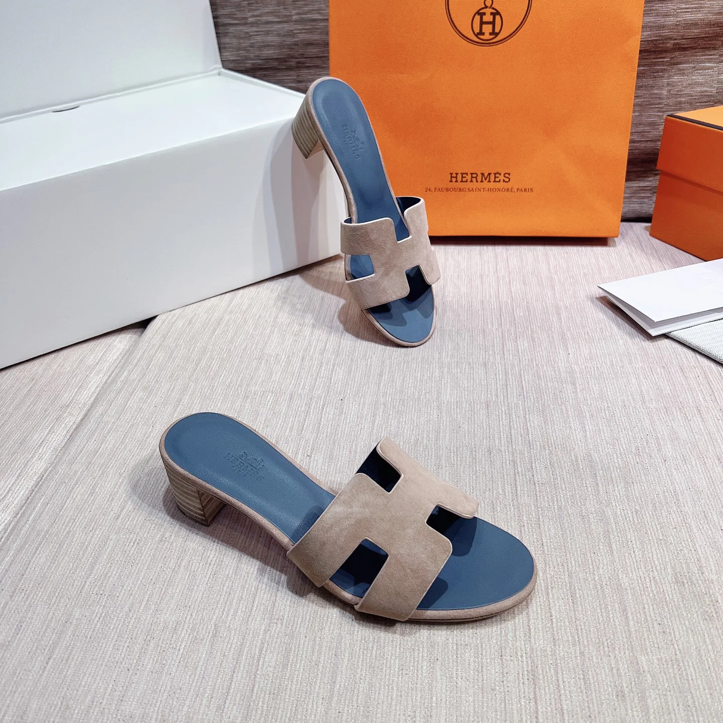 Women's Open-Toe Sandals HERMES 17749534
