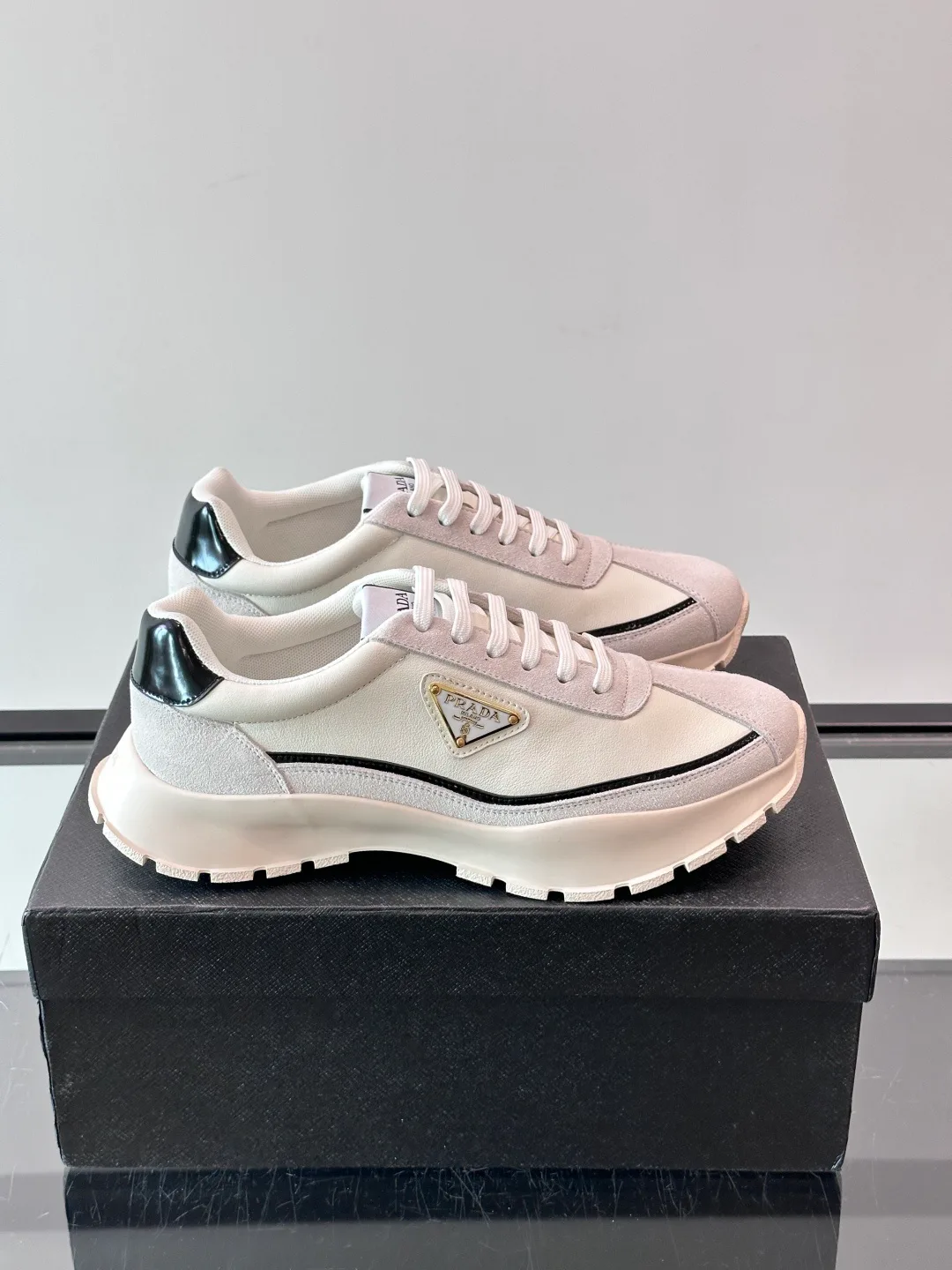 Men's Sneakers PRADA 18500608