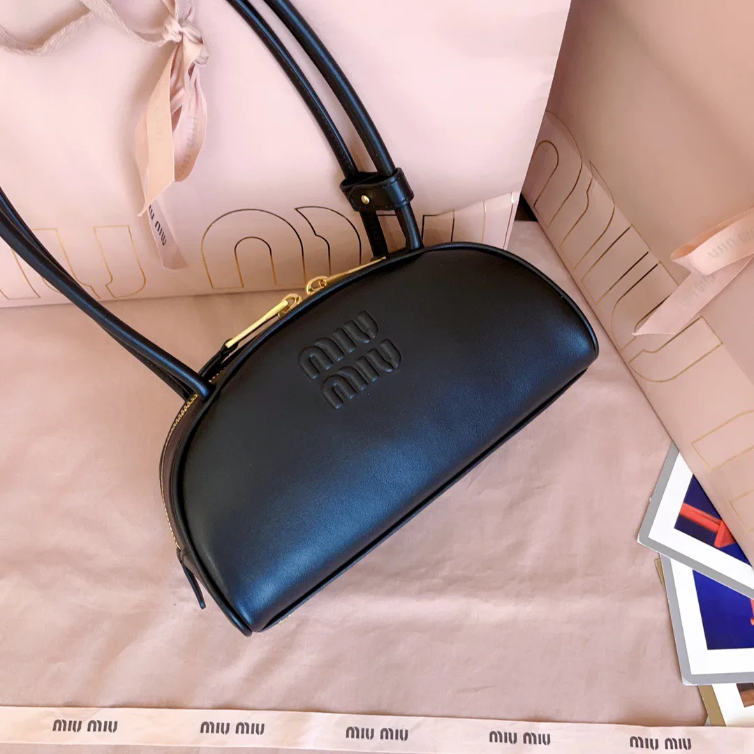 Классические Сумки Женские Miu Miu 18598423