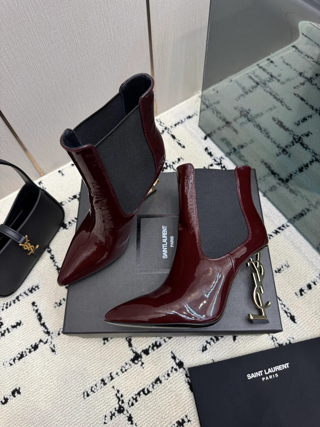 Women's Booties SAINT LAURENT 17854418
