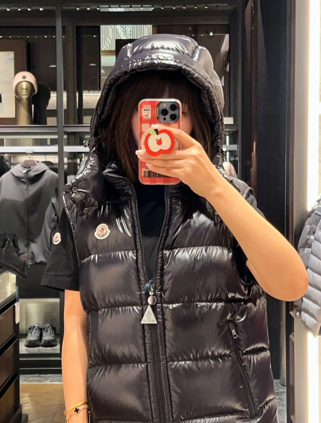 Жилеты Мужские Moncler 18634211