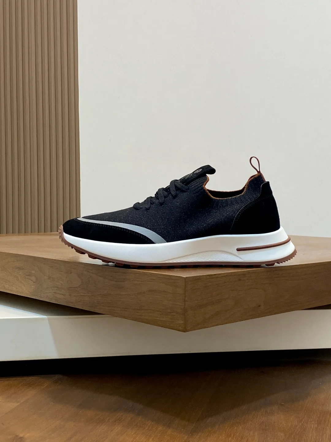 Men's Sneakers LORO PIANA 18100251