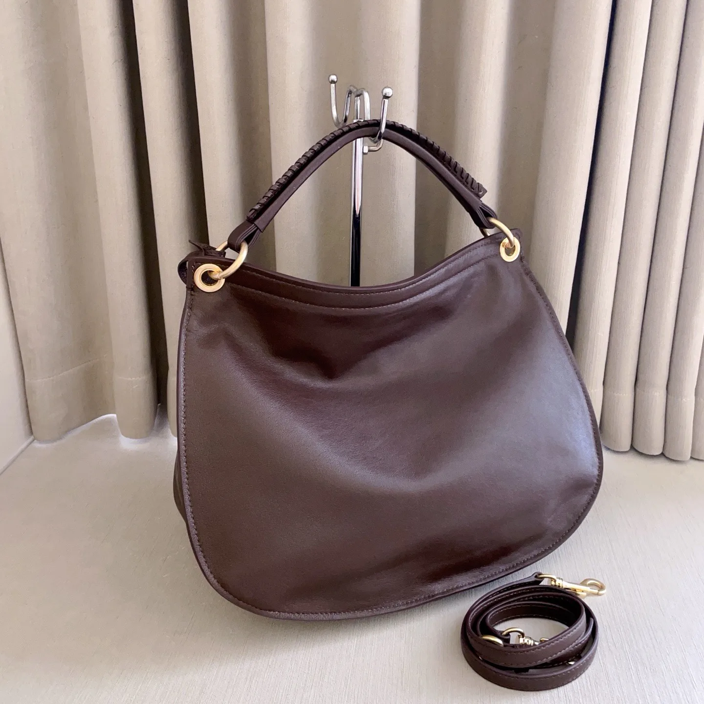 Women's Classic Handbags MIU MIU 18105771