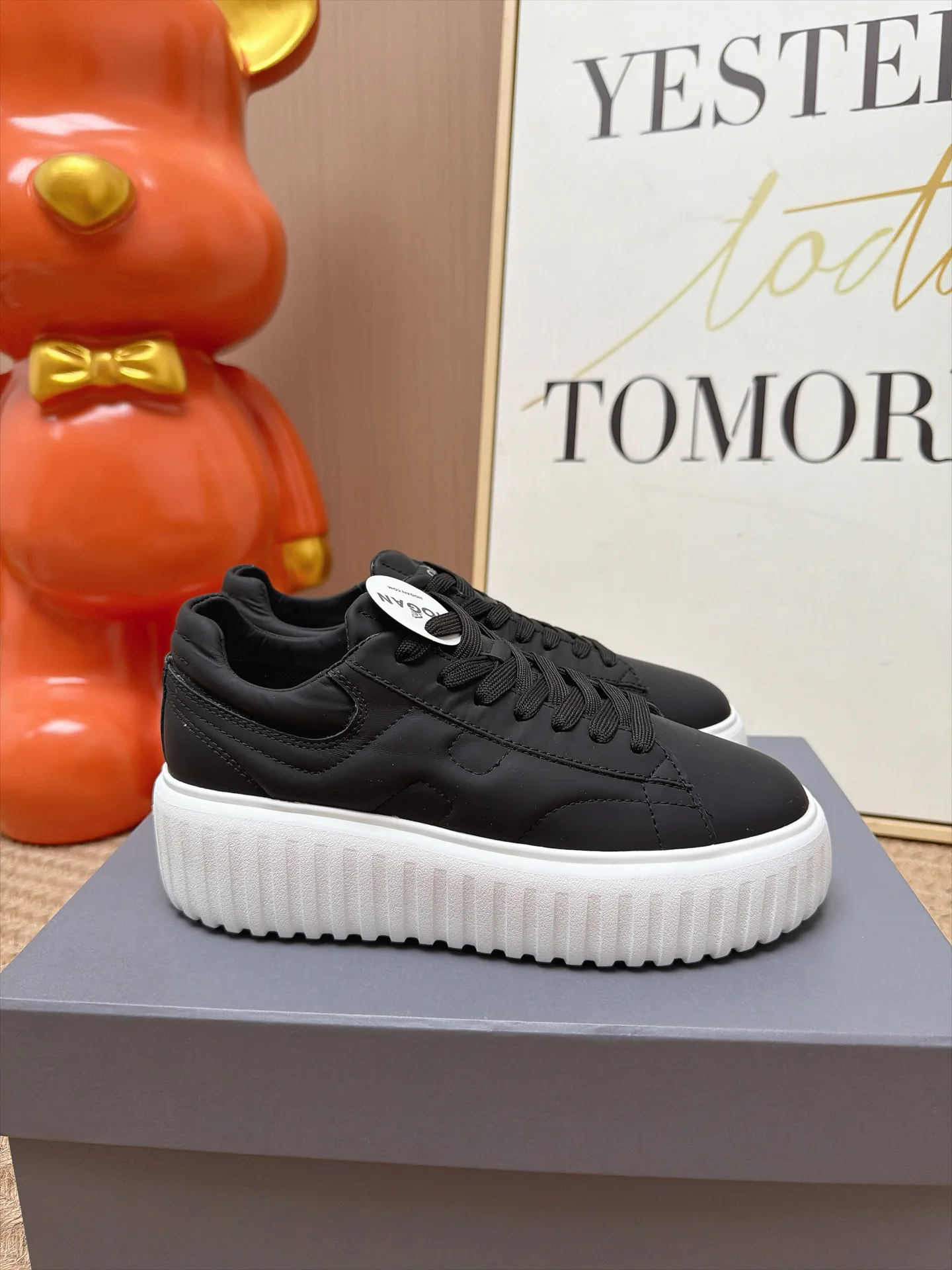 Women's Sneakers HOGAN 18239685