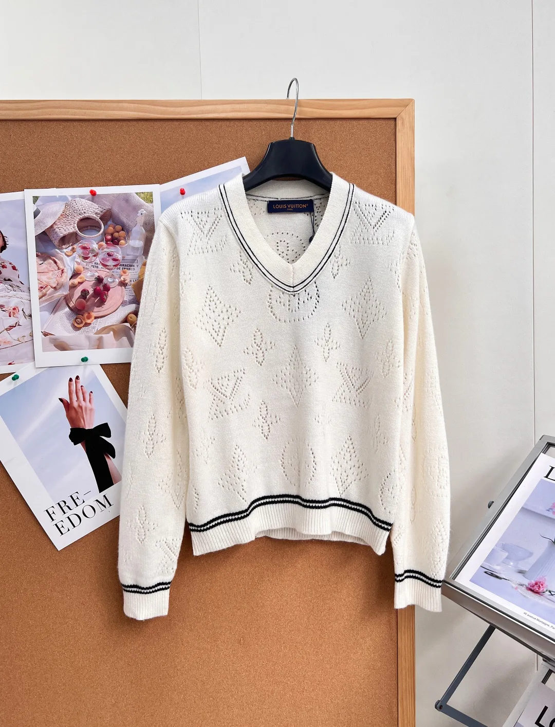 Women's Jumpers And Sweaters LOUIS VUITTON 17913788