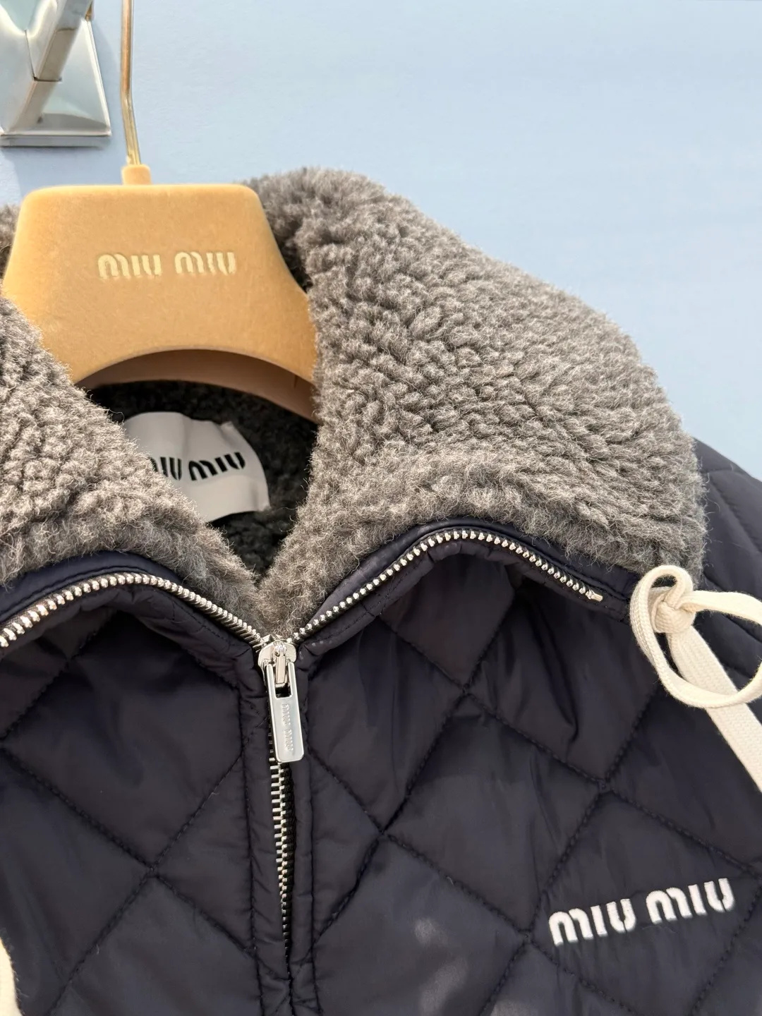 Women's Jackets And Down Jackets MIU MIU 18201690