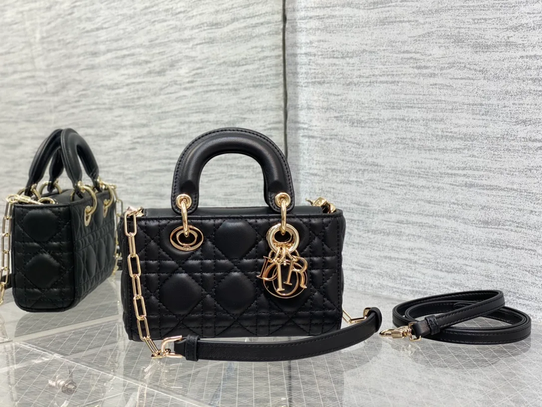 Women's Classic Handbags CHRISTIAN DIOR 17770384
