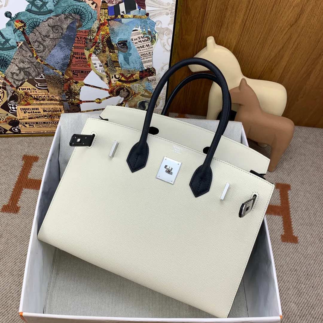 Women's Classic Handbags HERMES 18302500