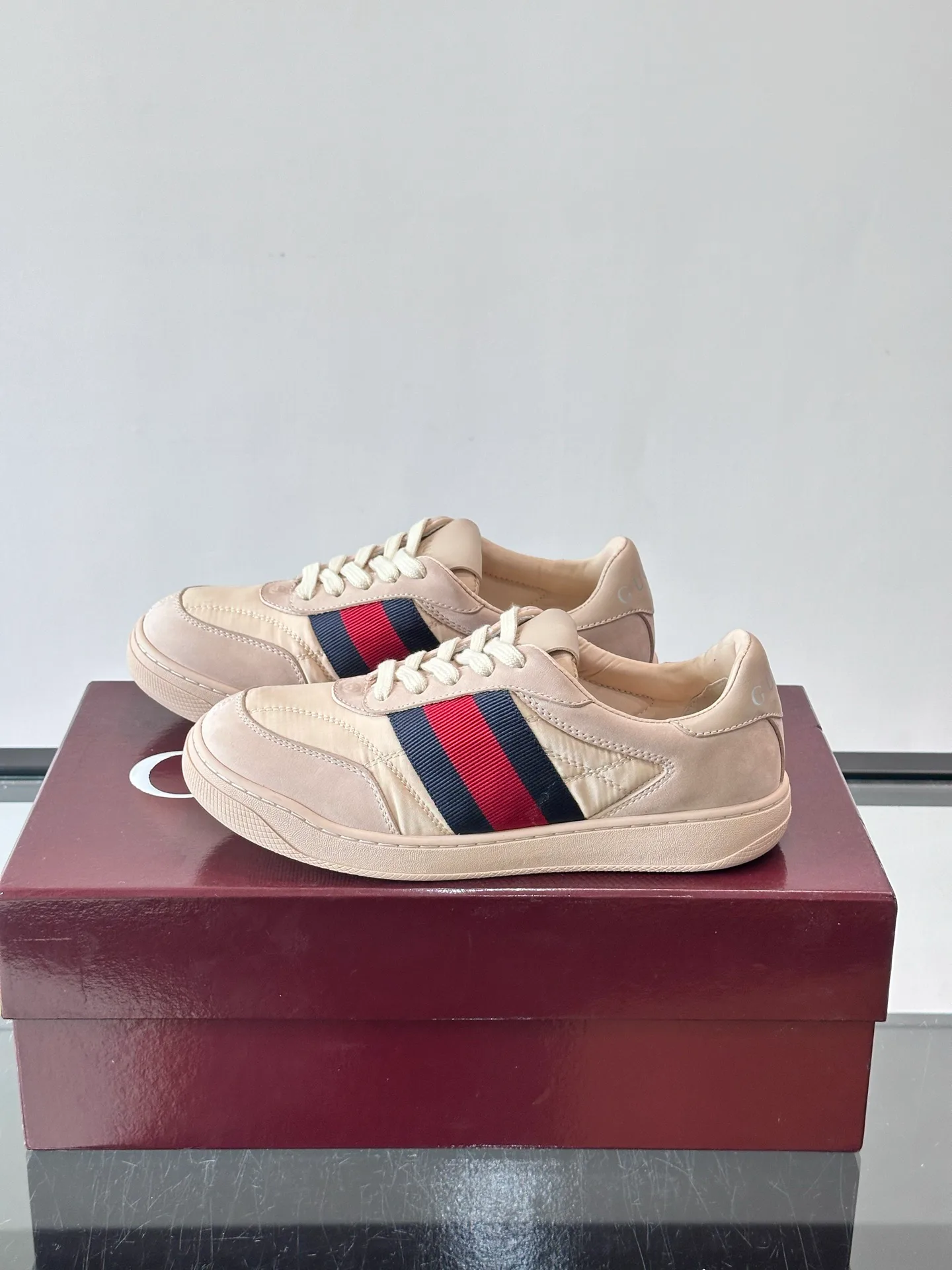 Women's Sneakers GUCCI 18102029