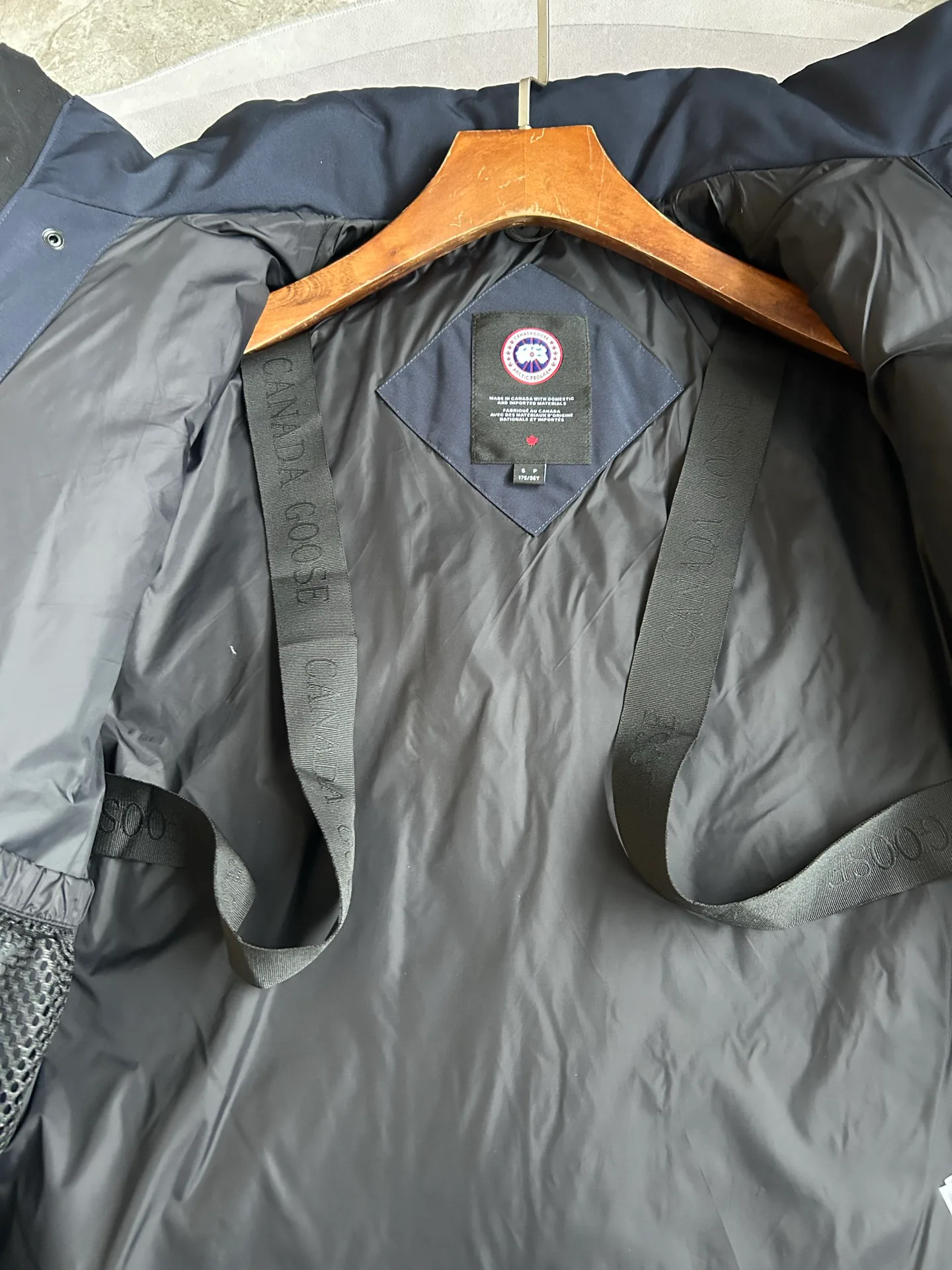 Men's Jackets And Down Jackets CANADA GOOSE 18129807