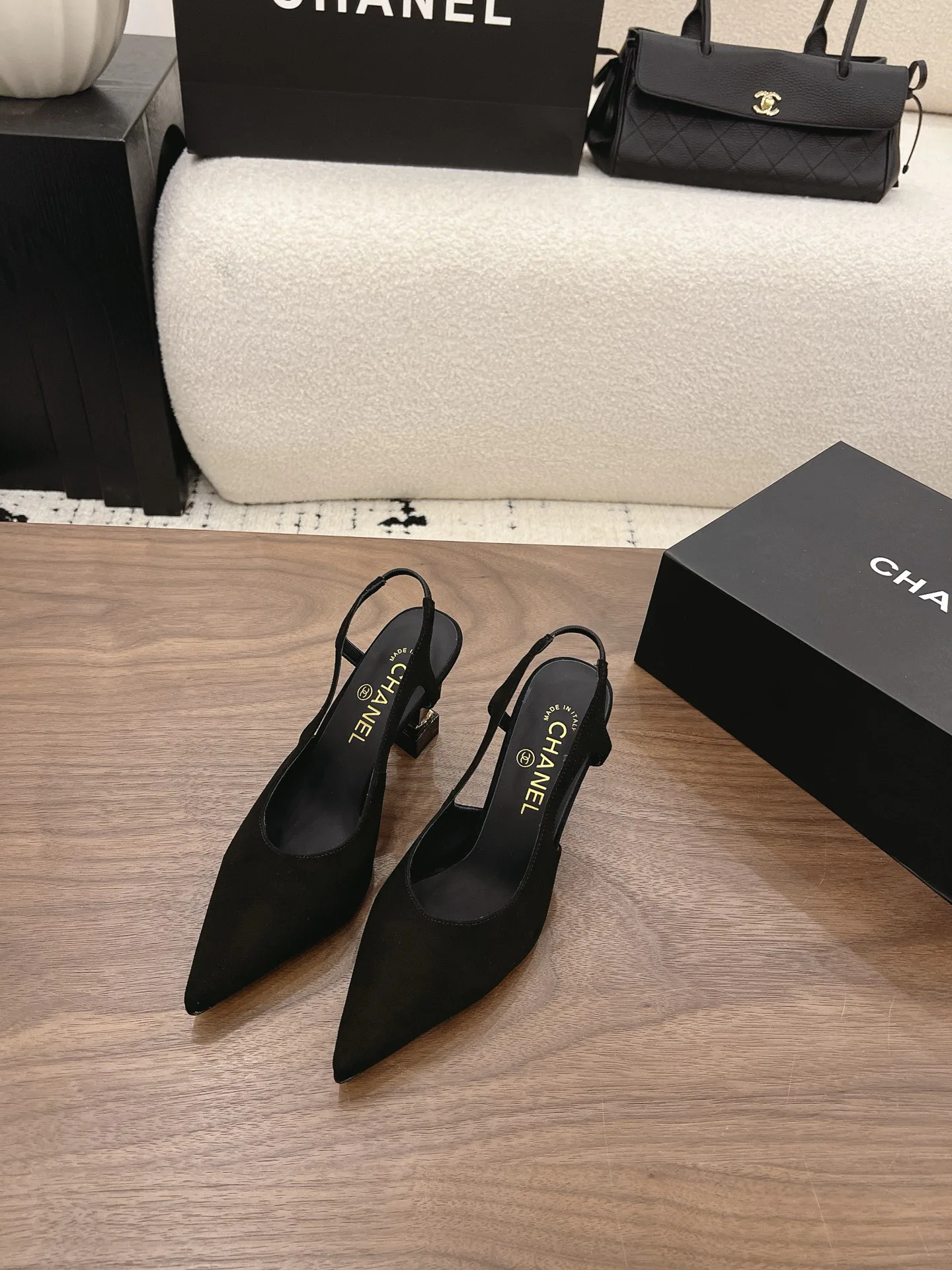 Women's Heels CHANEL 16931469