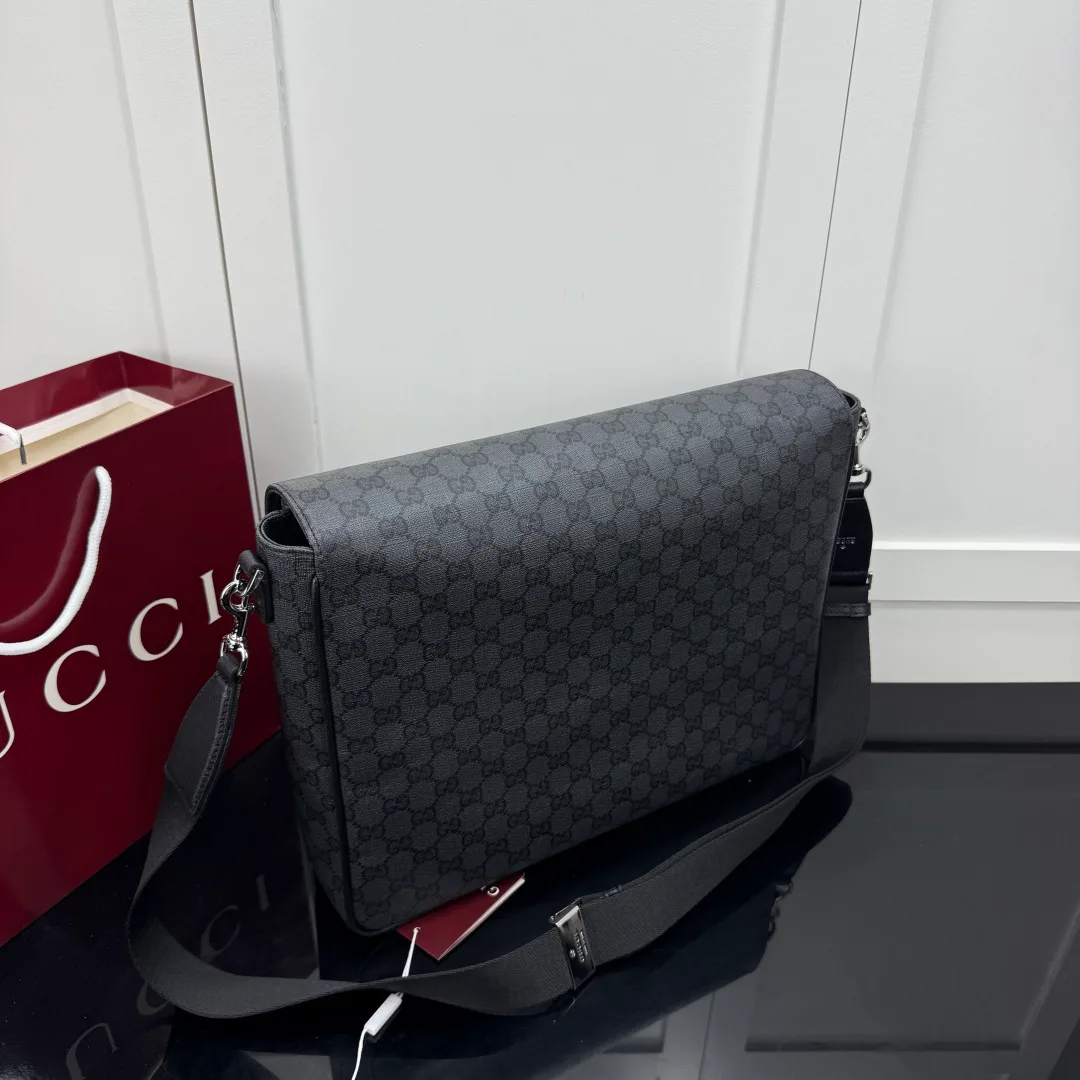 Women's Classic Handbags GUCCI 17872497