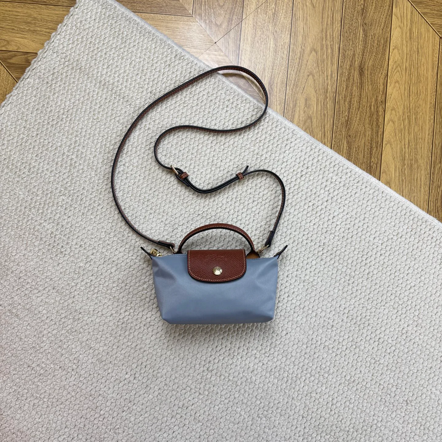 Women's Classic Handbags LONGCHAMP 17875591