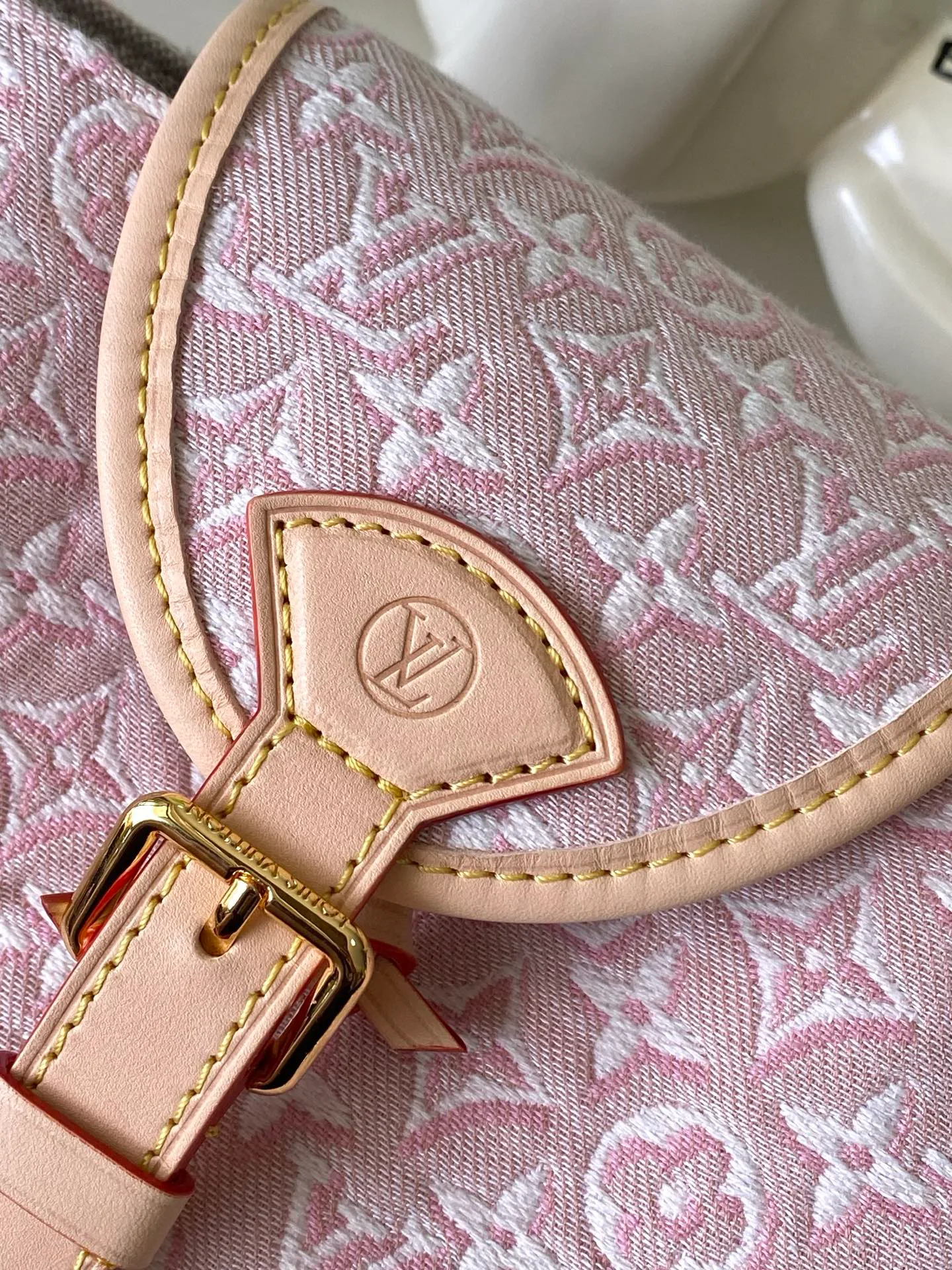 Women's Classic Handbags LOUIS VUITTON 18170465