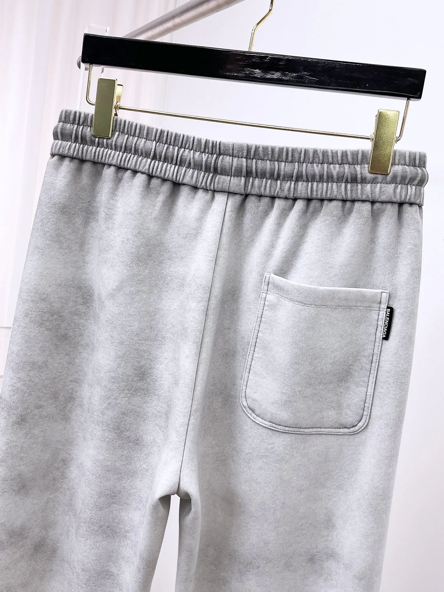 Men's Trousers BALENCIAGA 18197344