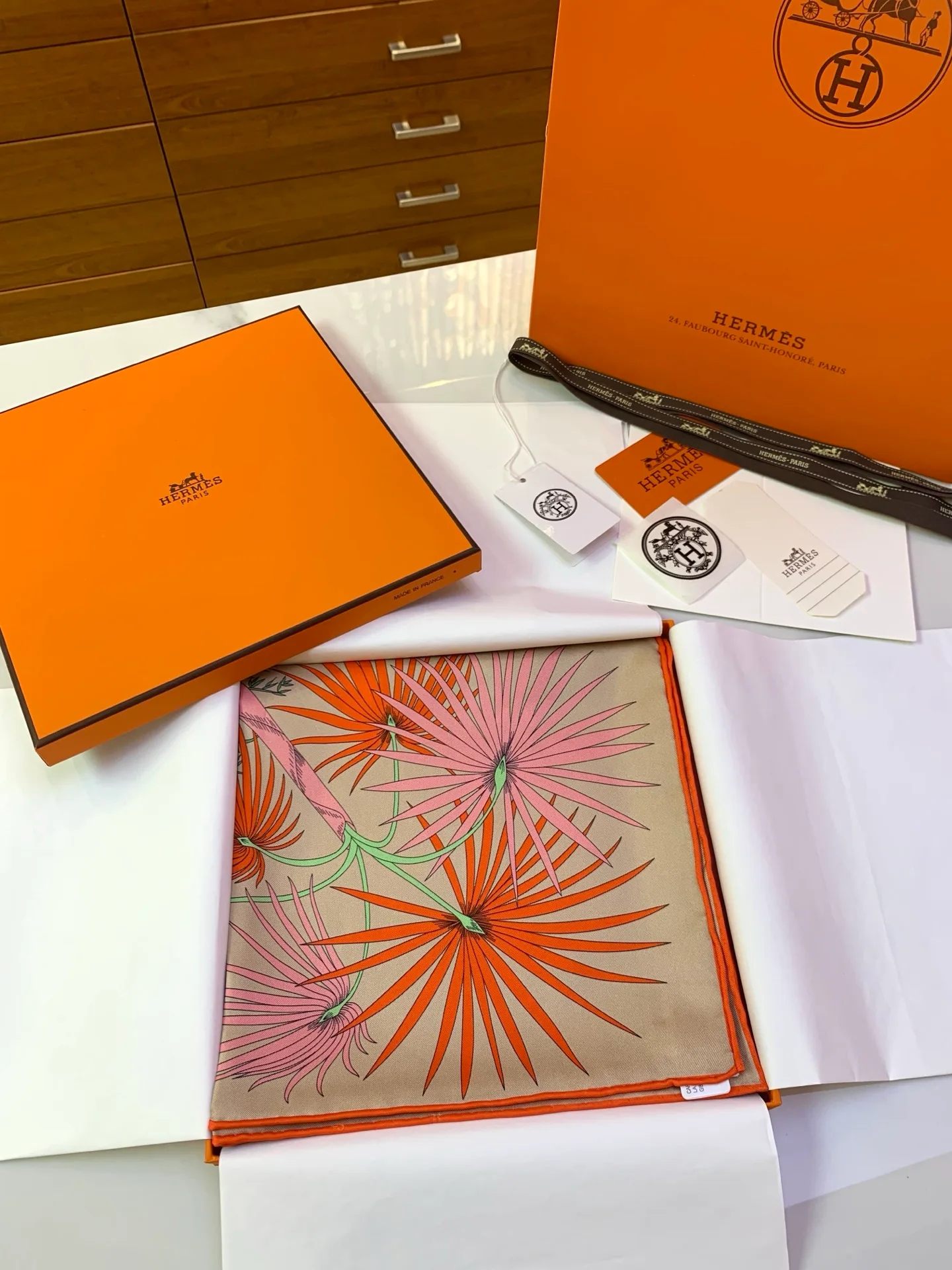 Silk Scarves HERMES 18040262