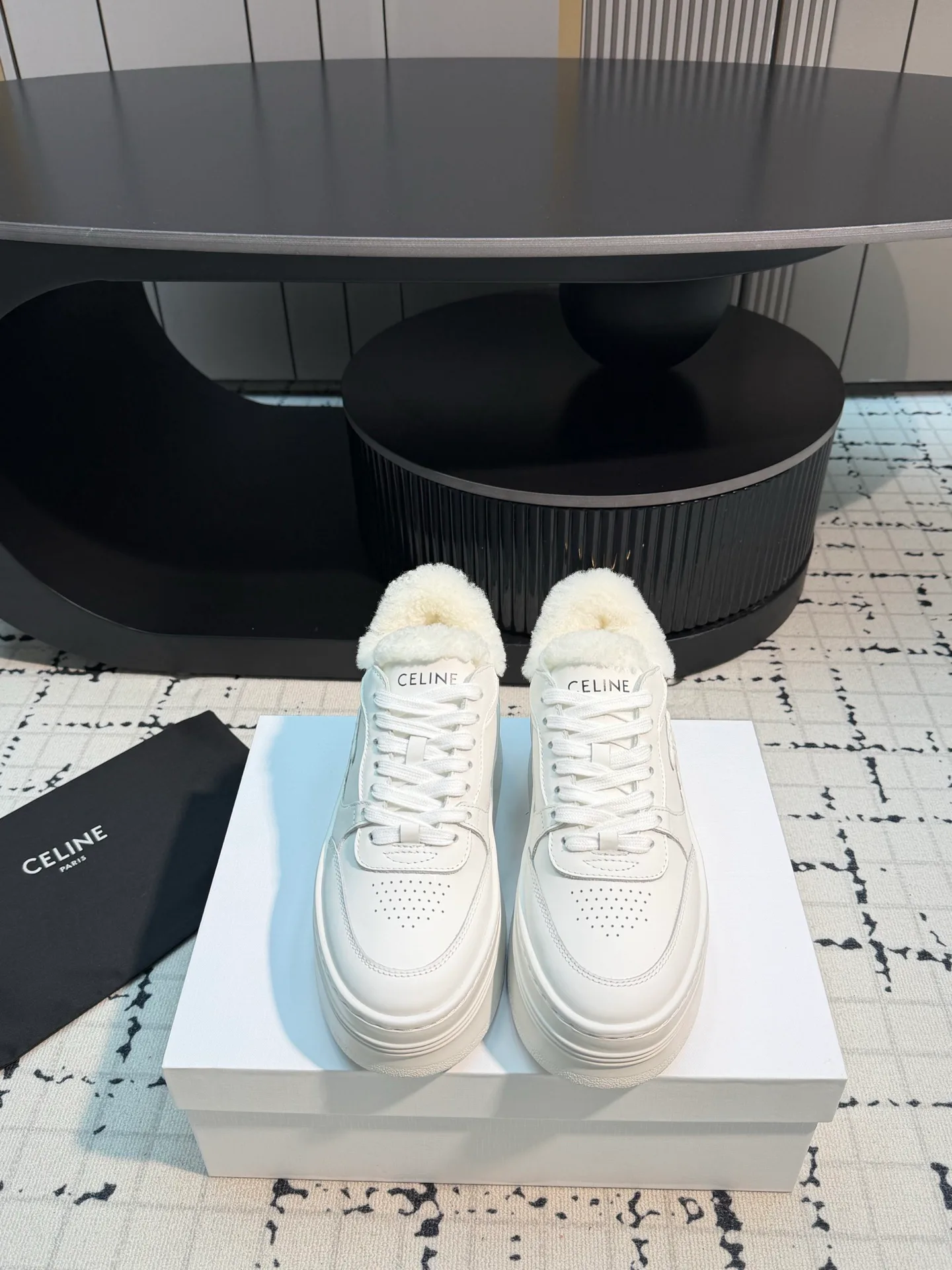 Women's Sneakers CELINE 18547326