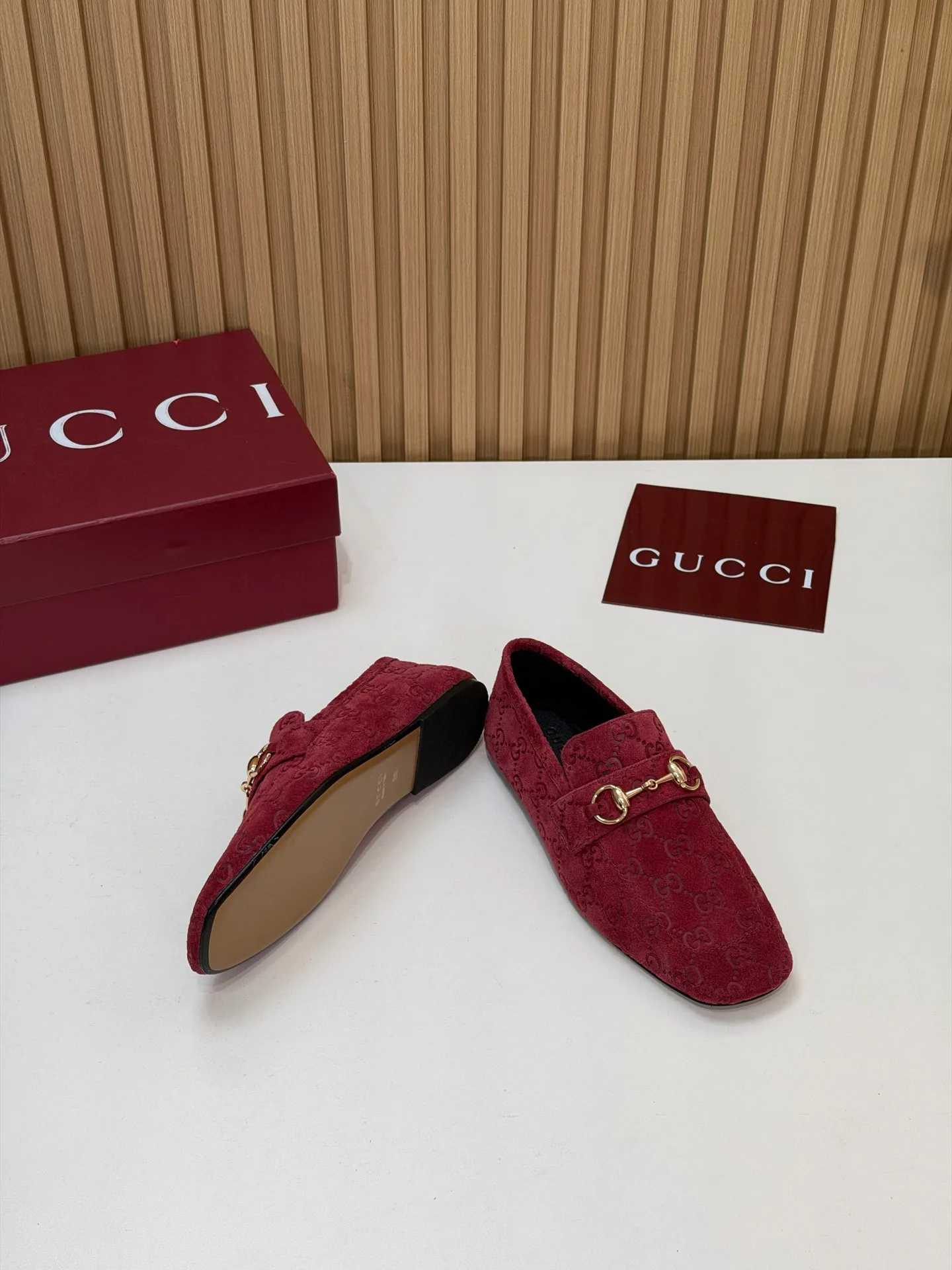 Women's Loafers And Moccasins GUCCI 18083811