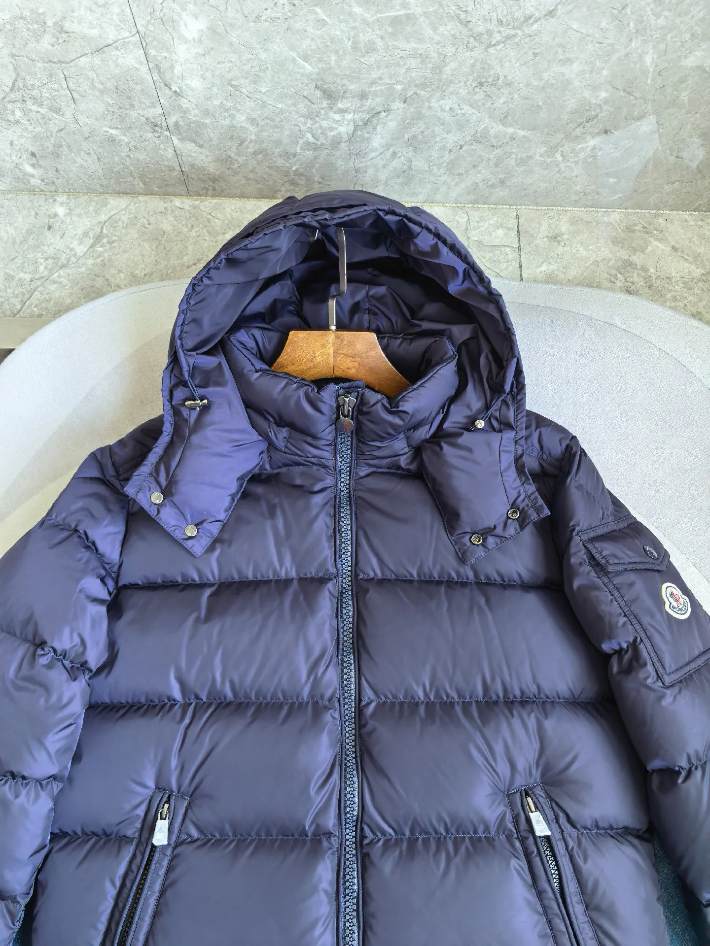 Men's Jackets And Down Jackets MONCLER 17864962