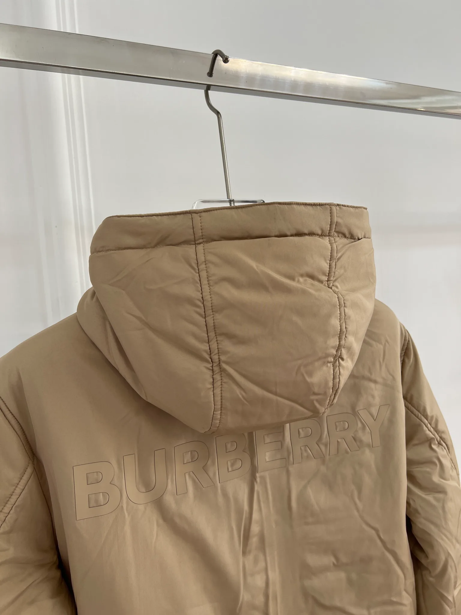 Women's Jackets And Down Jackets BURBERRY 18415749