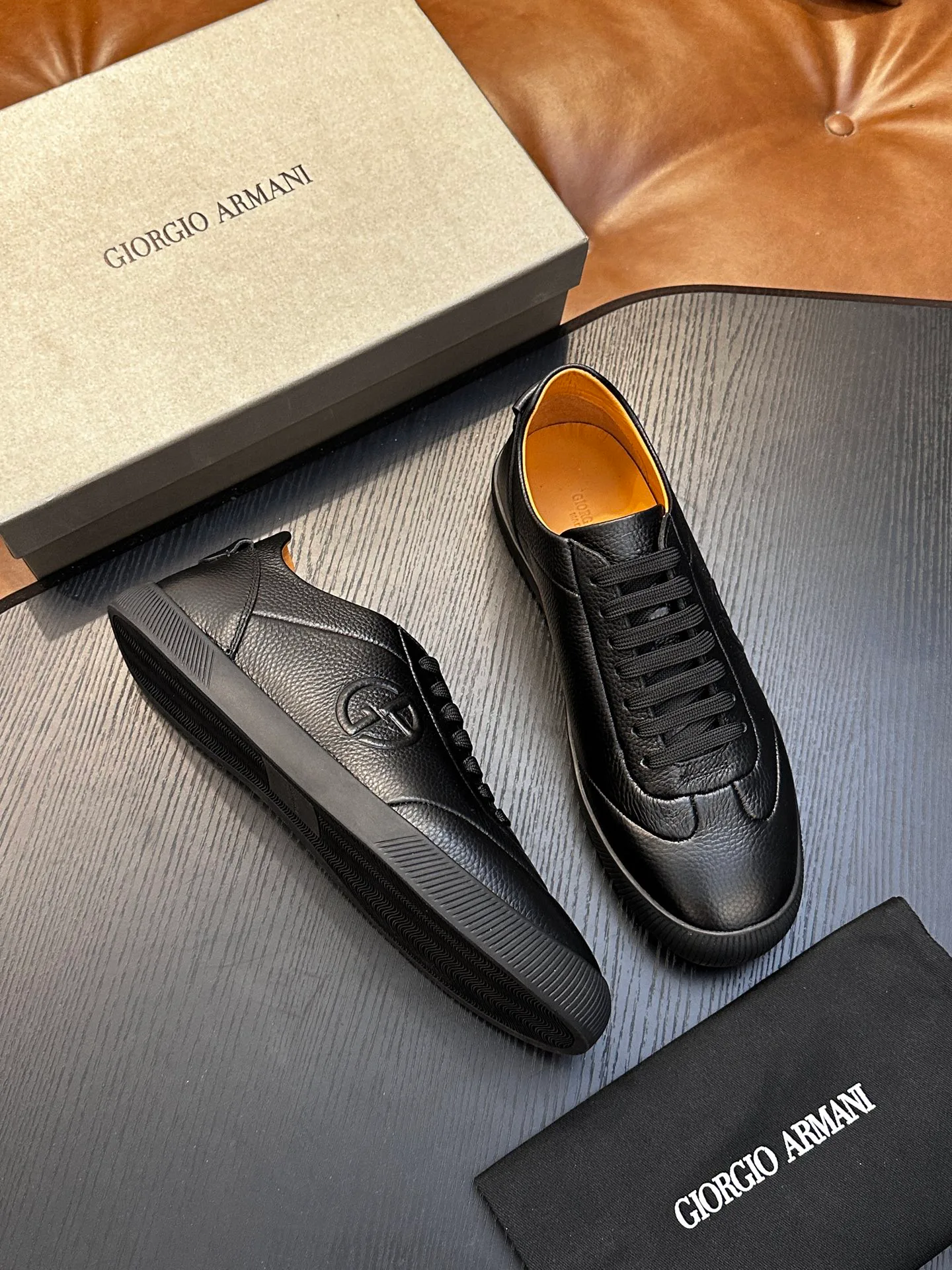 Men's Sneakers ARMANI 18118642