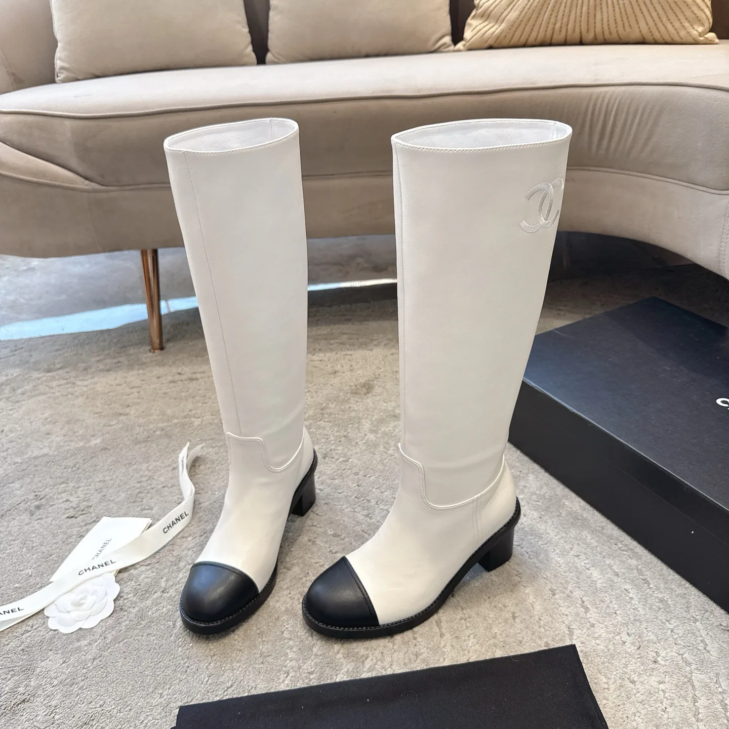Women's Boots CHANEL 18154566