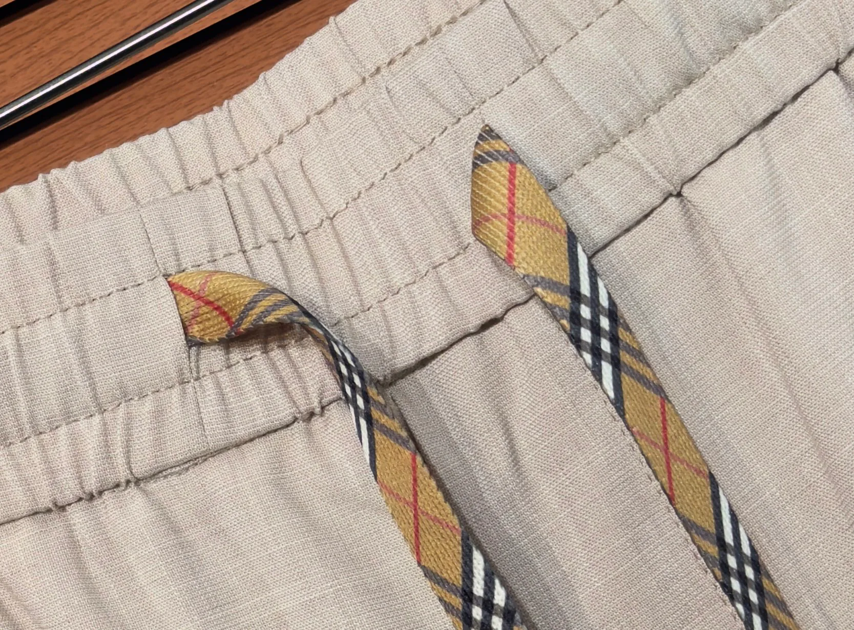 Men's Trousers BURBERRY 18098300