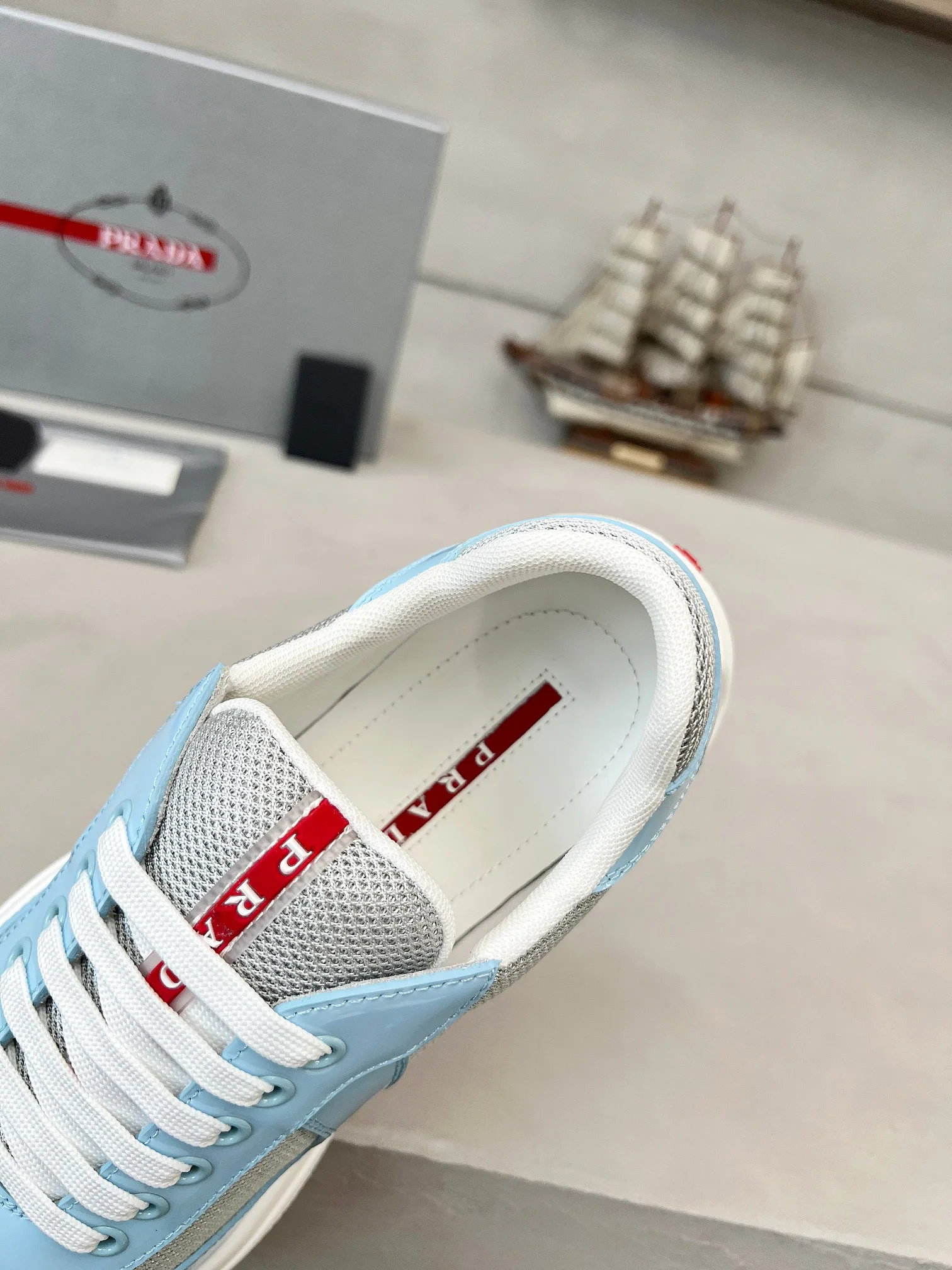 Women's Sneakers PRADA 17704063